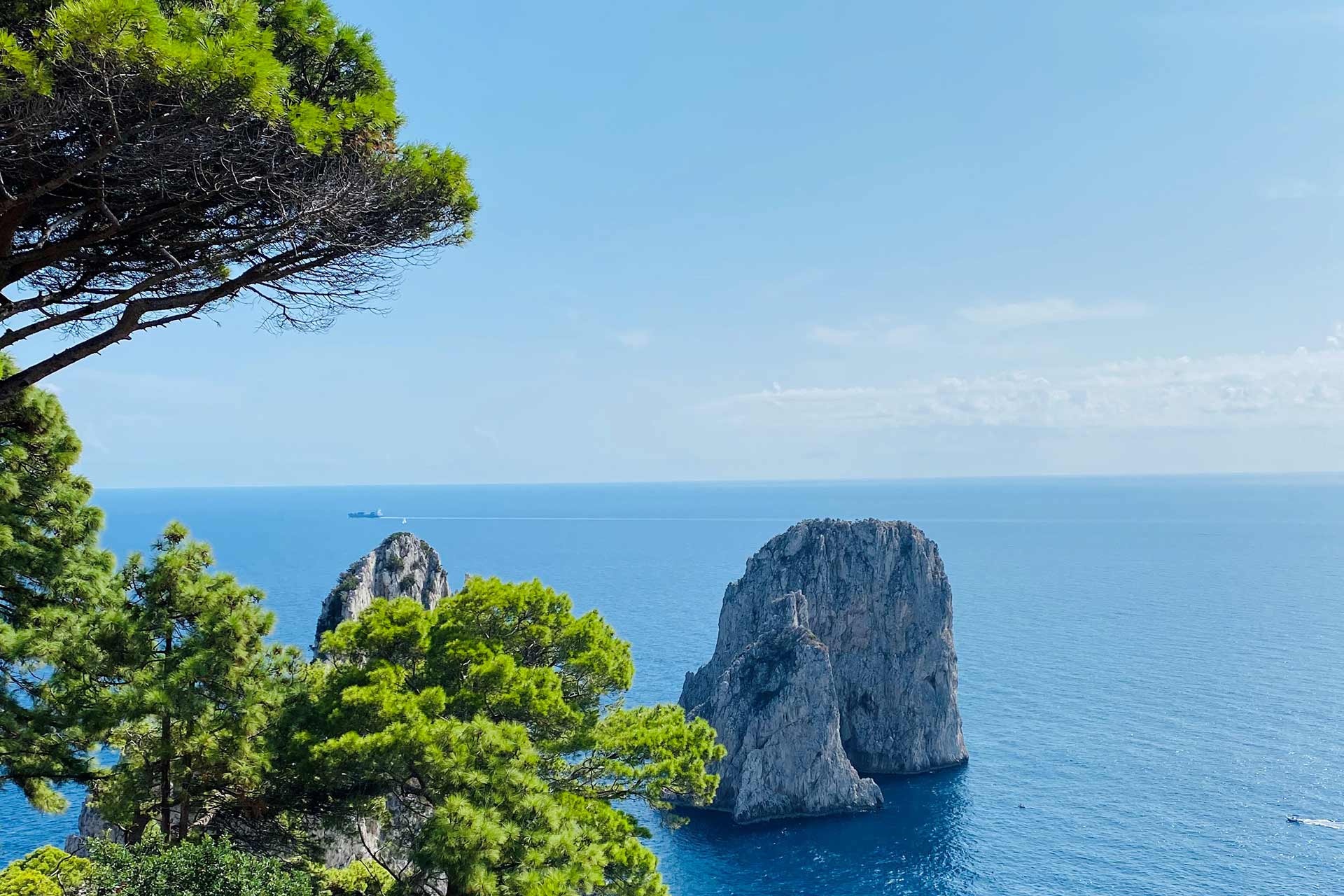 Capri Island, Hidden beauties, Villa Fiorentino's discovery, Italian gem, 1920x1280 HD Desktop