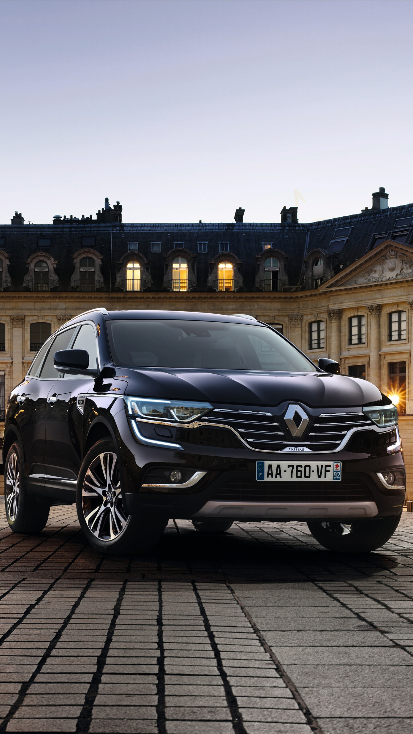 Renault: Koleos, A compact crossover SUV manufactured by the French manufacturer. 1440x2560 HD Background.