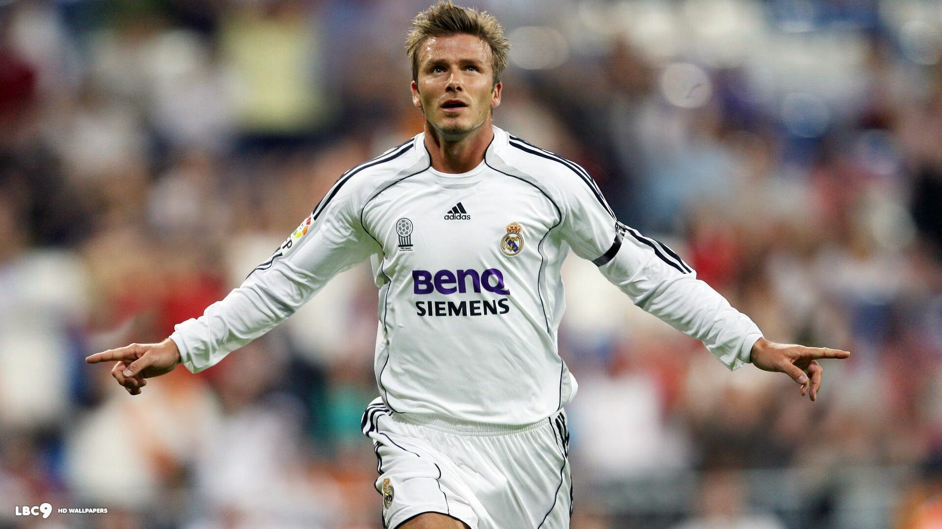 David Beckham: Real Madrid, Scored his first goal in Serie A for Milan in a victory over Bologna on 25 January 2009. 1920x1080 Full HD Background.
