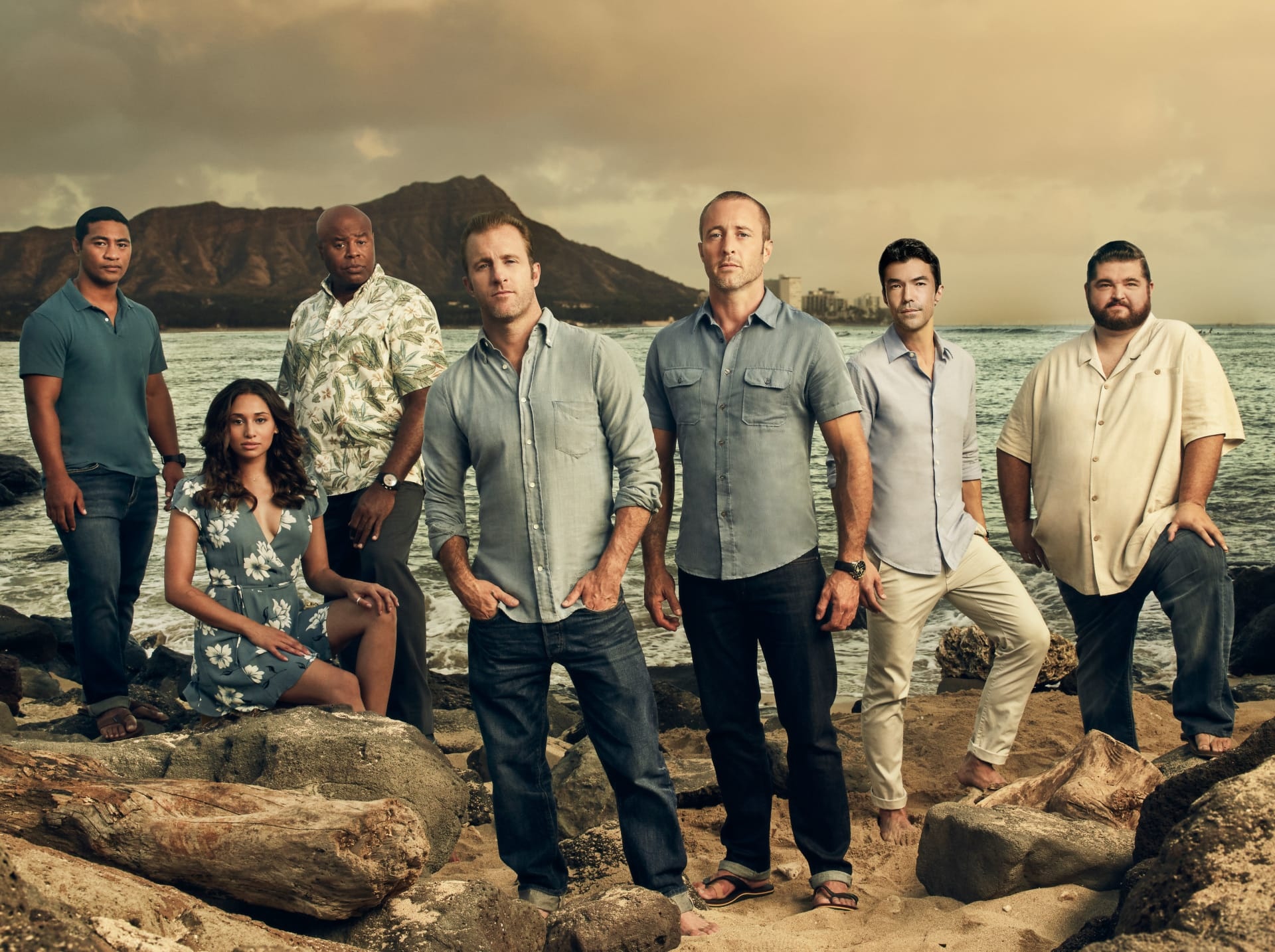 Hawaii Five-0 universe, Sun-soaked paradise, Crime-solving team, Tropical island setting, 1920x1440 HD Desktop