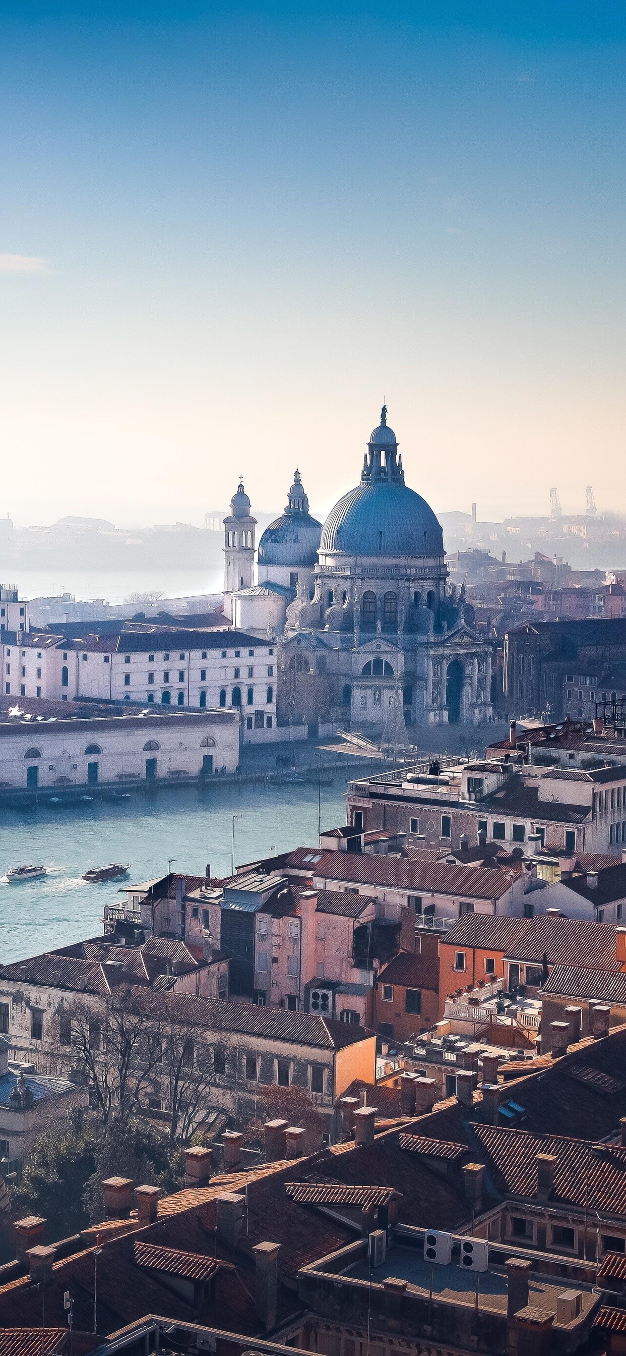 Italy: Venice, Due to the country's shape, it is often referred to in Italy as lo Stivale meaning the Boot. 1250x2690 HD Background.
