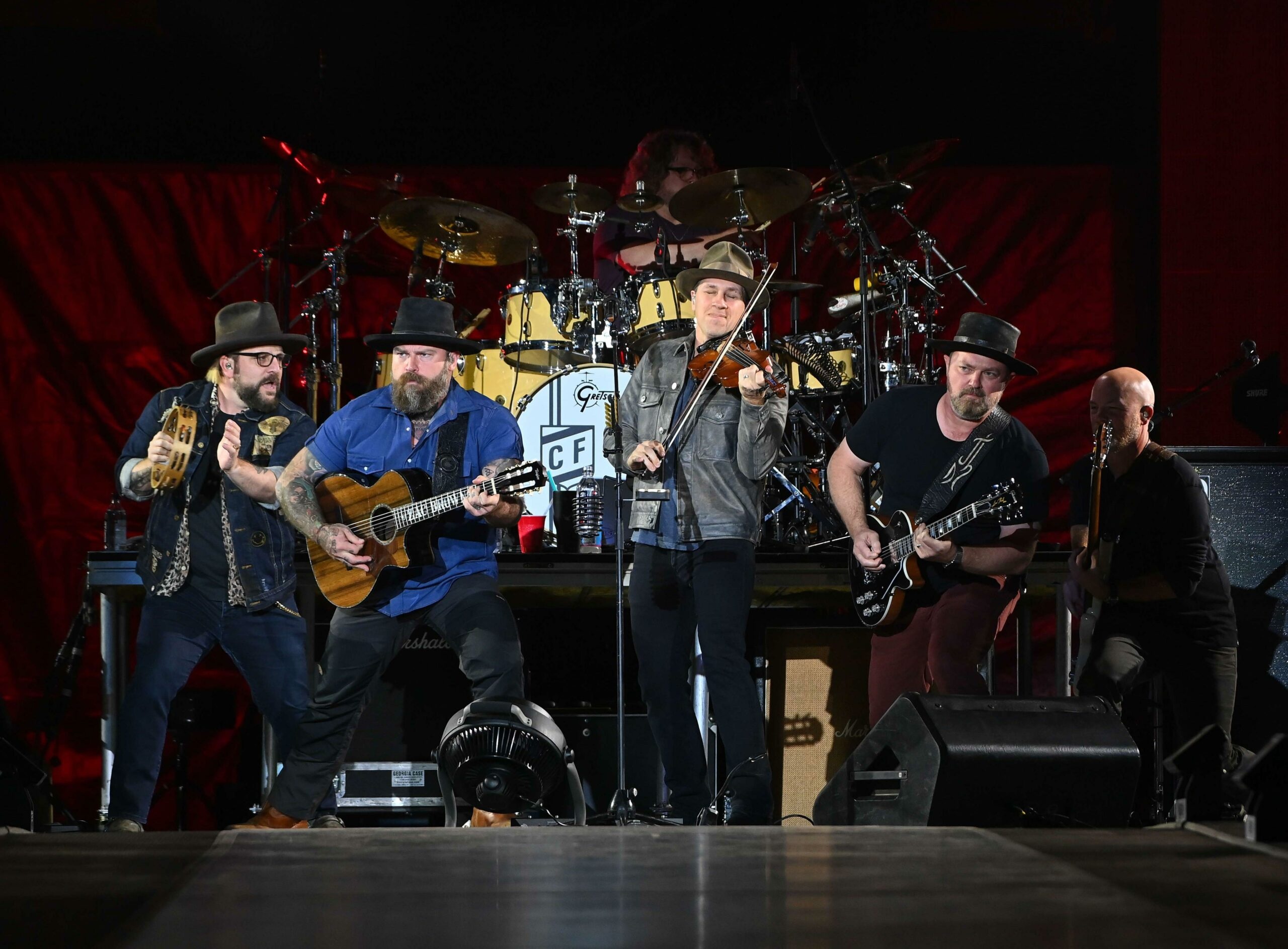 Zac Brown Band, Out in the Middle Tour, 2022, 2560x1890 HD Desktop