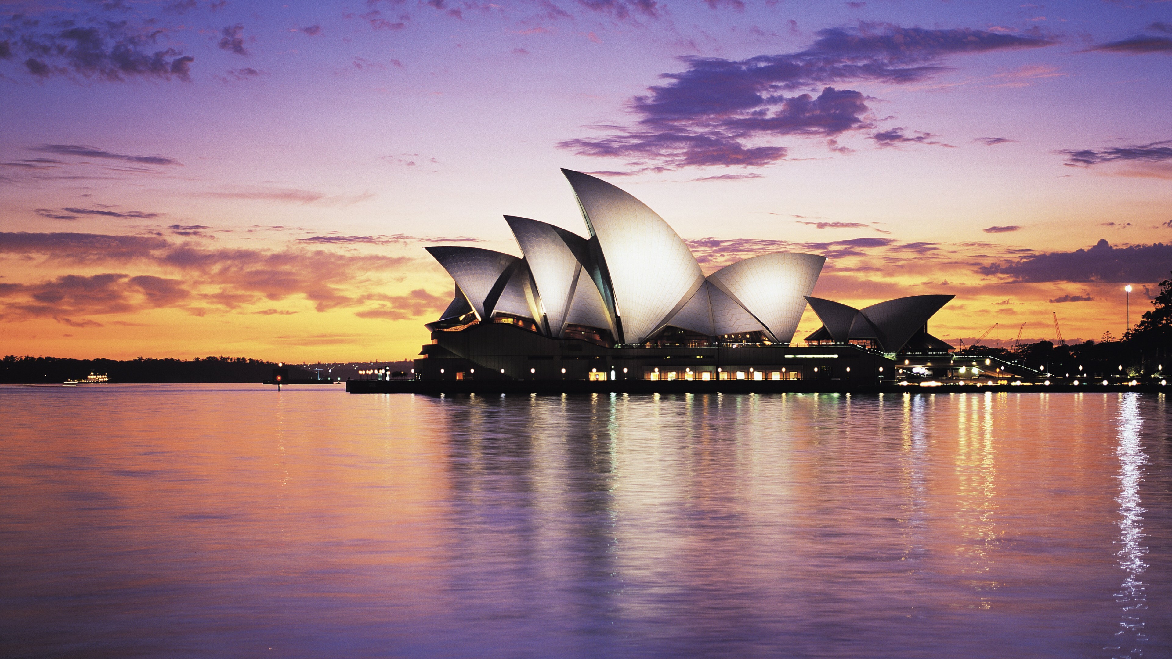 Australia: Sydney Opera House, A multi-venue performing arts center in Sydney. 3840x2160 4K Wallpaper.
