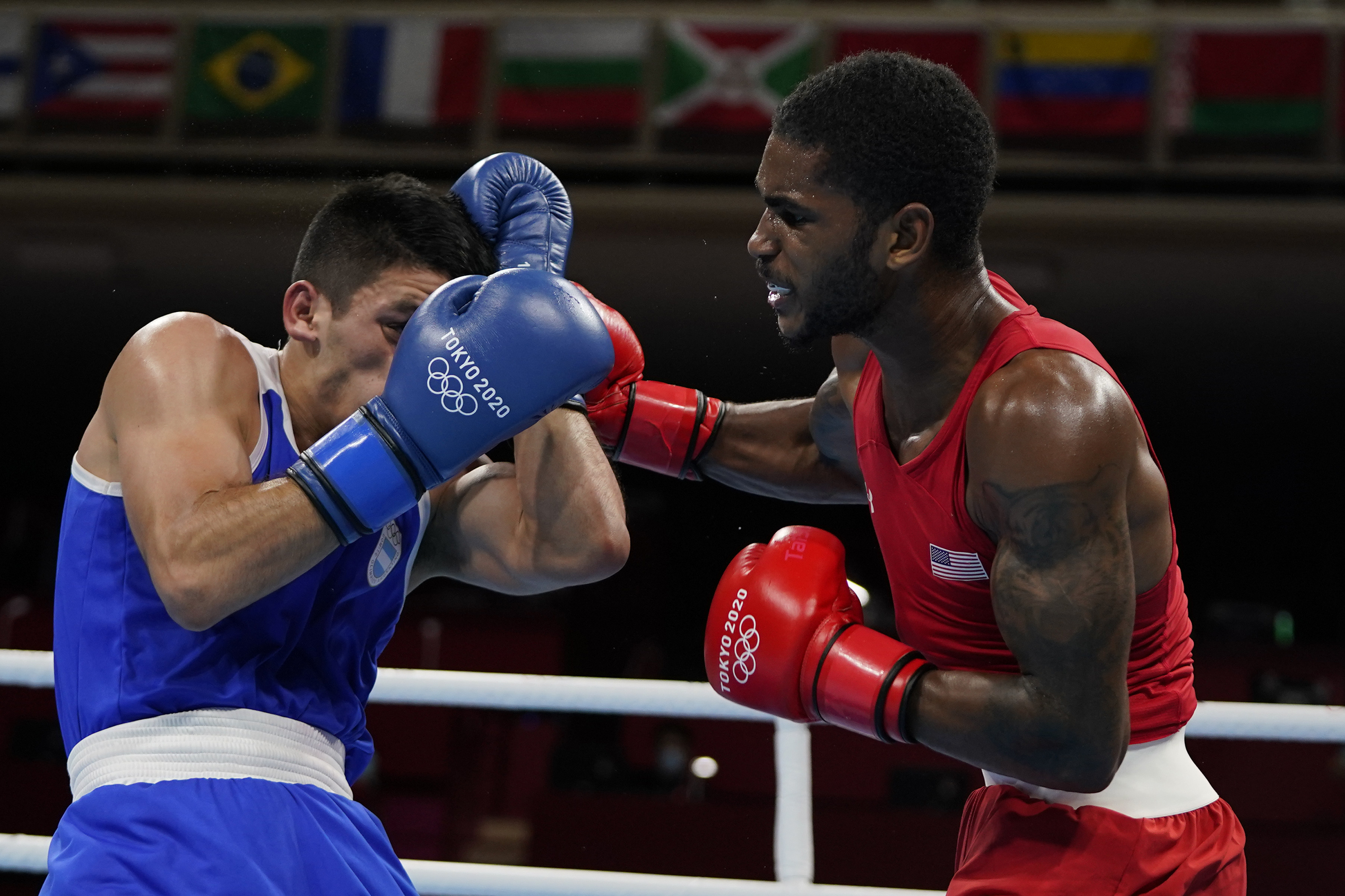 Cleveland welterweight, Olympic boxing, Delante Johnson, Opening bout, 3000x2000 HD Desktop