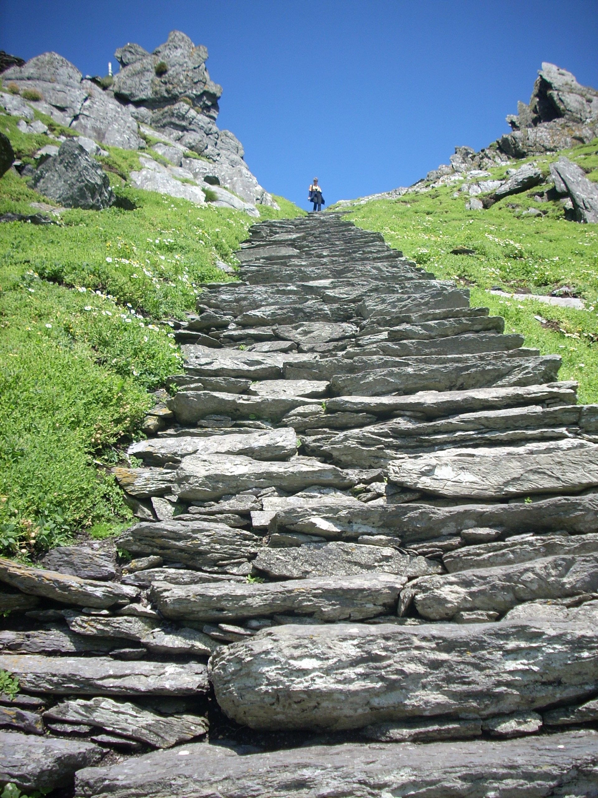 Skellig Michael, Climbing 675 steps, Top of Skellig, Ireland, 1920x2560 HD Phone