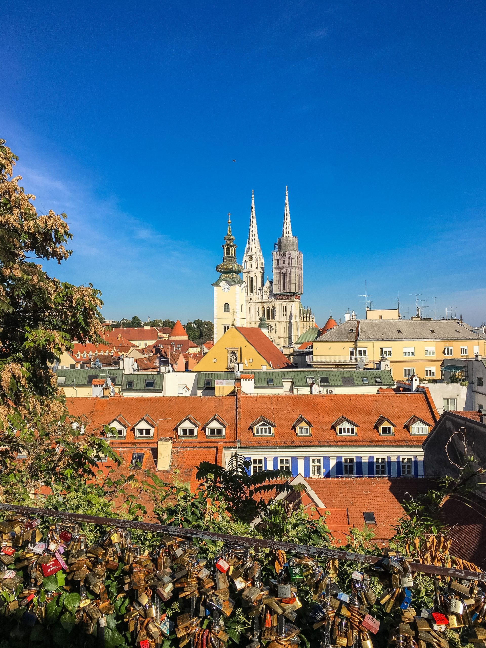 Zagreb, Travel guide, LBSB world blog, Explore and eat, 1920x2560 HD Phone