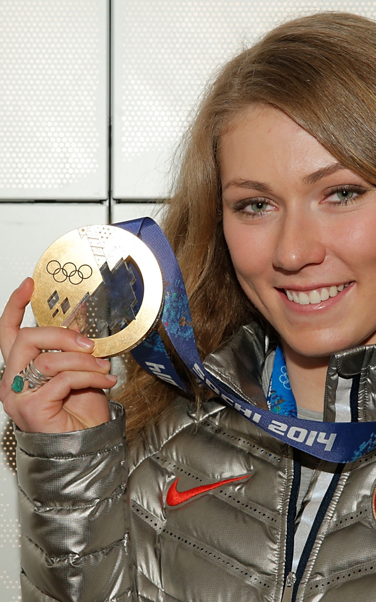 Mikaela Shiffrin, Gold medal, Sochi 2014, 1200x1920 HD Phone