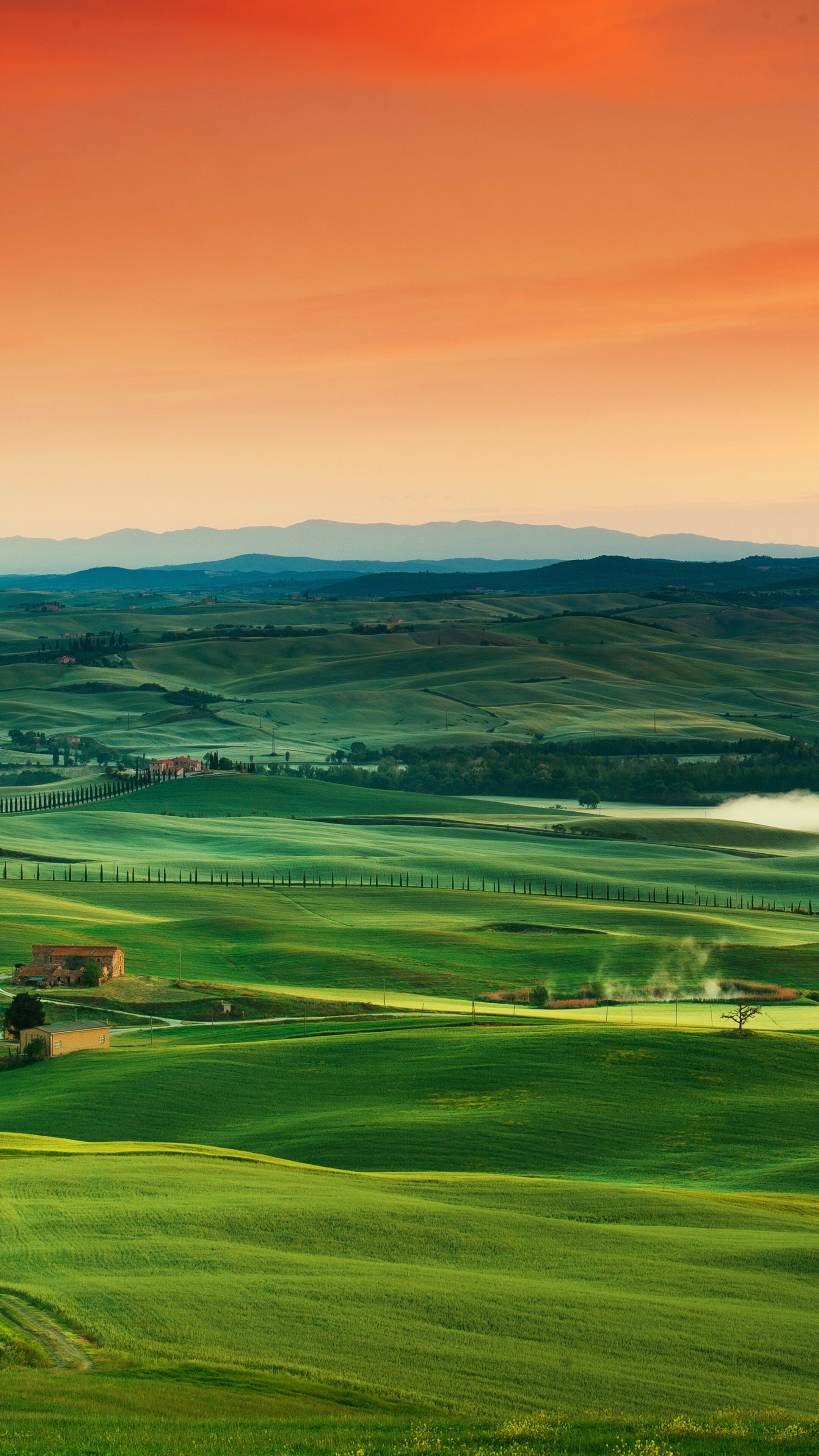 Italy: Tuscany, Landscape, One of the victorious allied powers in World War I. 2160x3840 4K Background.