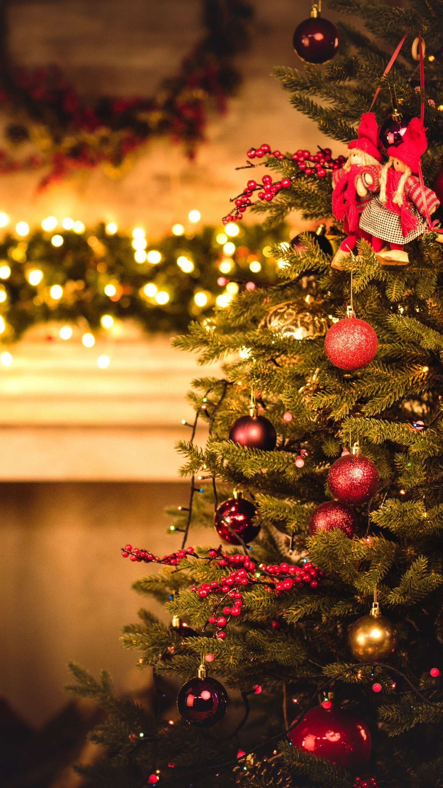 Christmas Tree: New Year, Gifts, Decorations, Holidays, Ornament, Lights. 1440x2560 HD Background.