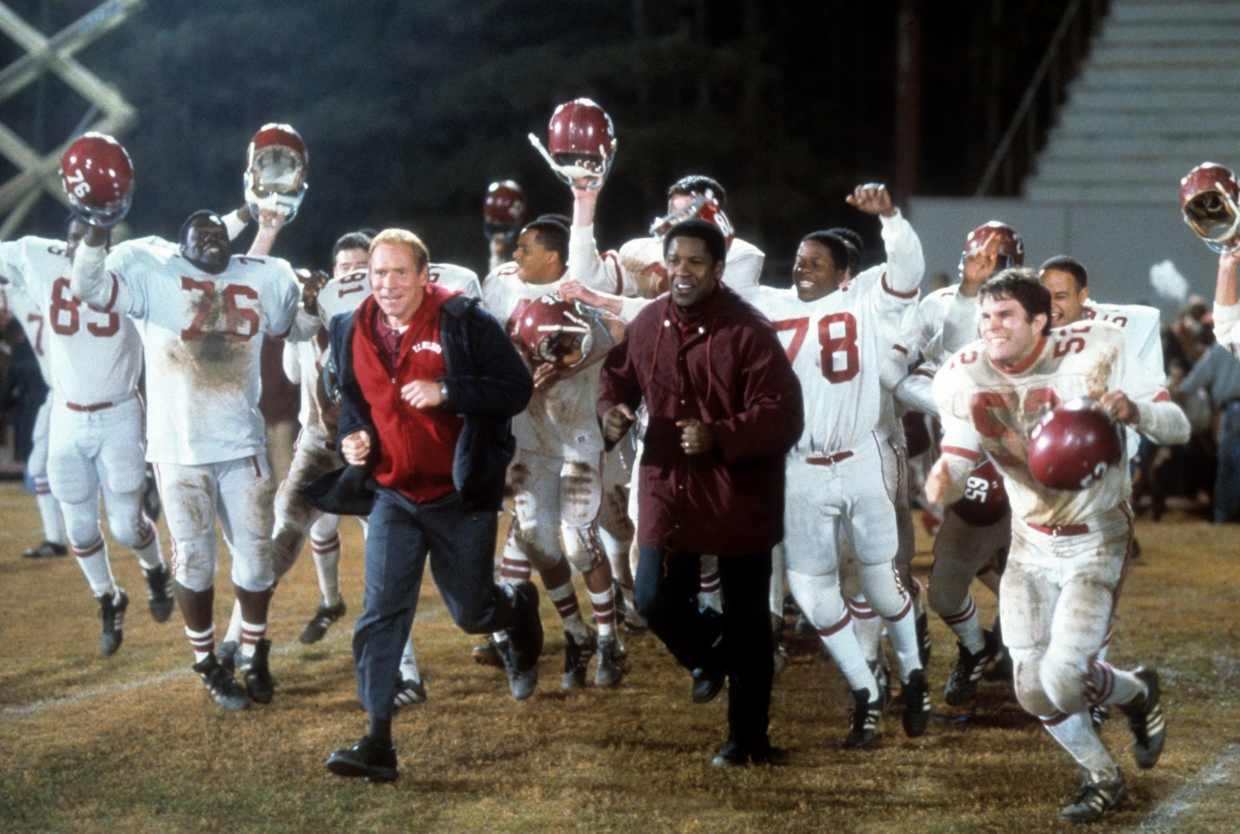 Remember the Titans: A 2000 American biographical sports film, Denzel Washington. 2500x1690 HD Background.