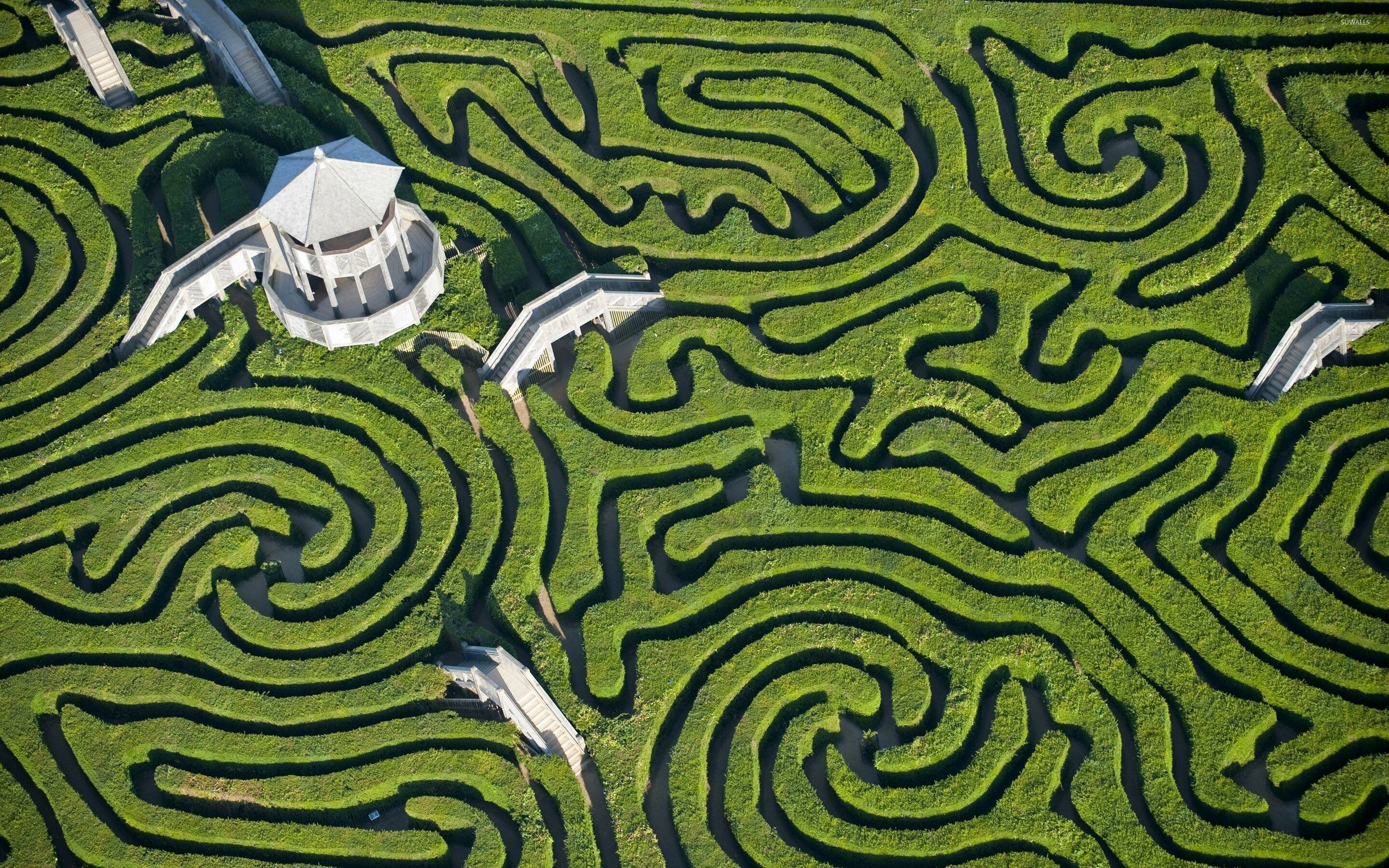 Labyrinth: Maze, Can be made out of a variety of materials, including stone, wood, and fabric. 2880x1800 HD Wallpaper.