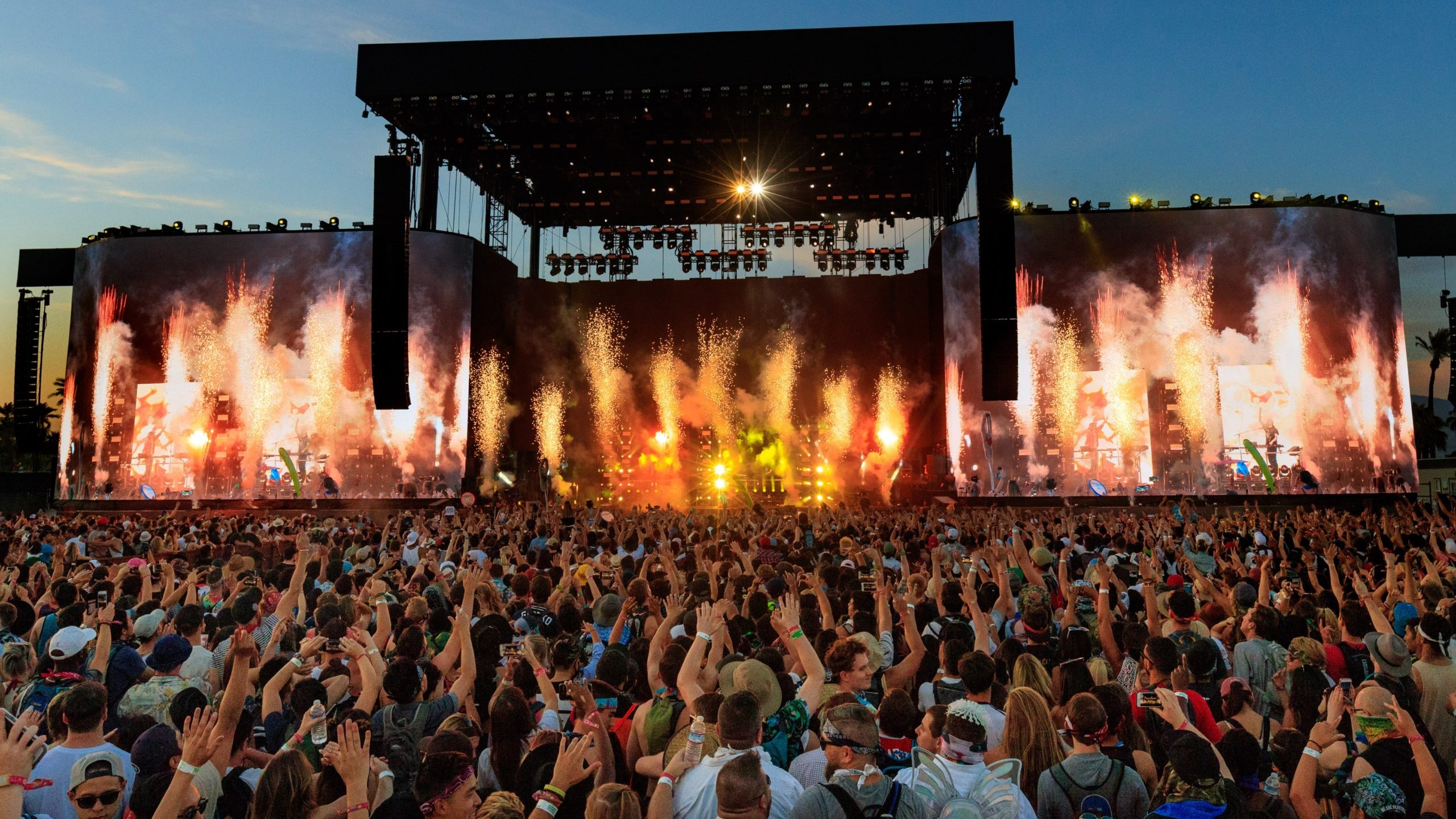 Coachella 2022, Full lineup revealed, Music festival news, Exciting performances, 2560x1440 HD Desktop