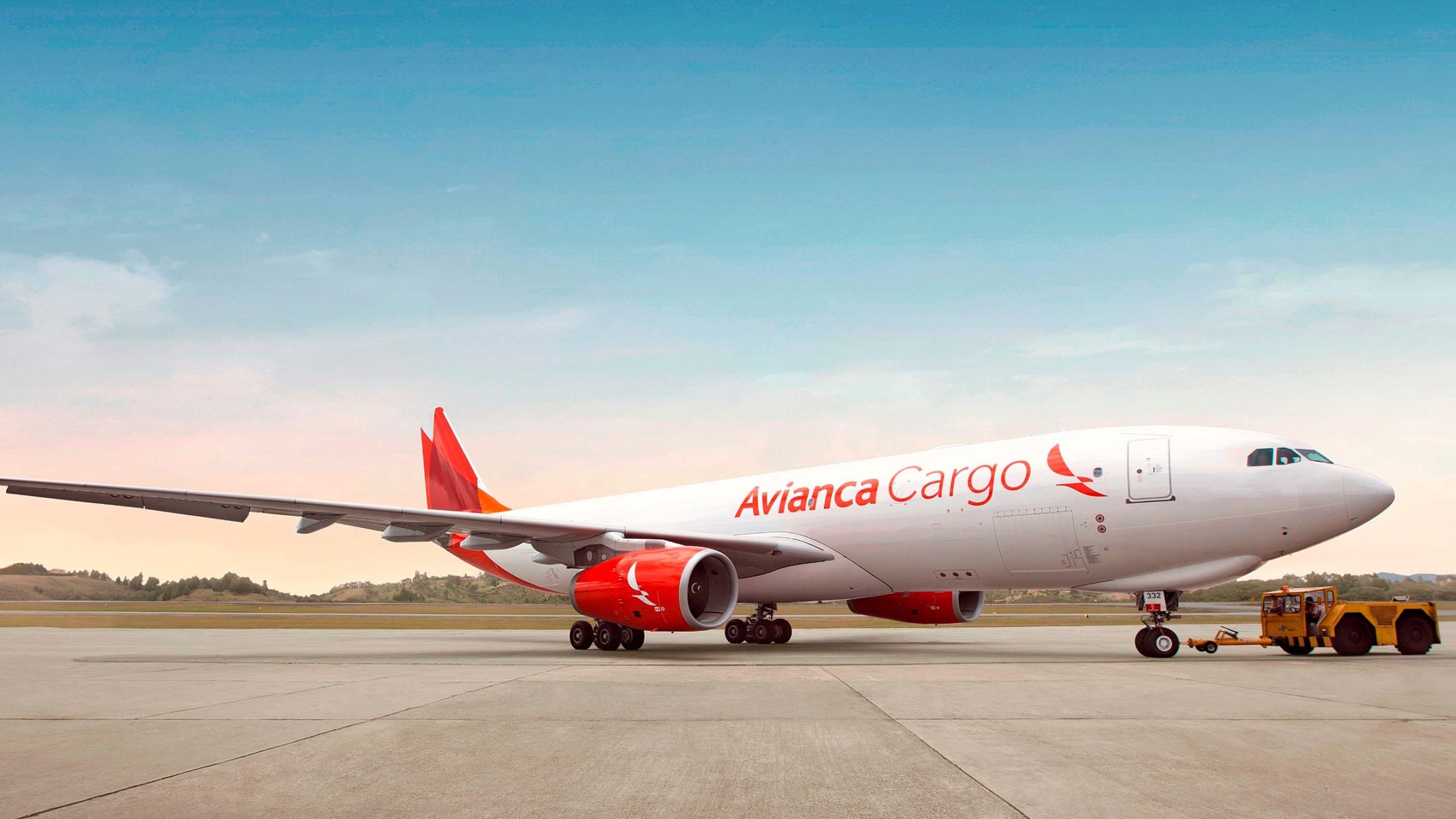 AviancaTaca, Air cargo holding company, Avianca and gol, Abra group, 2560x1440 HD Desktop