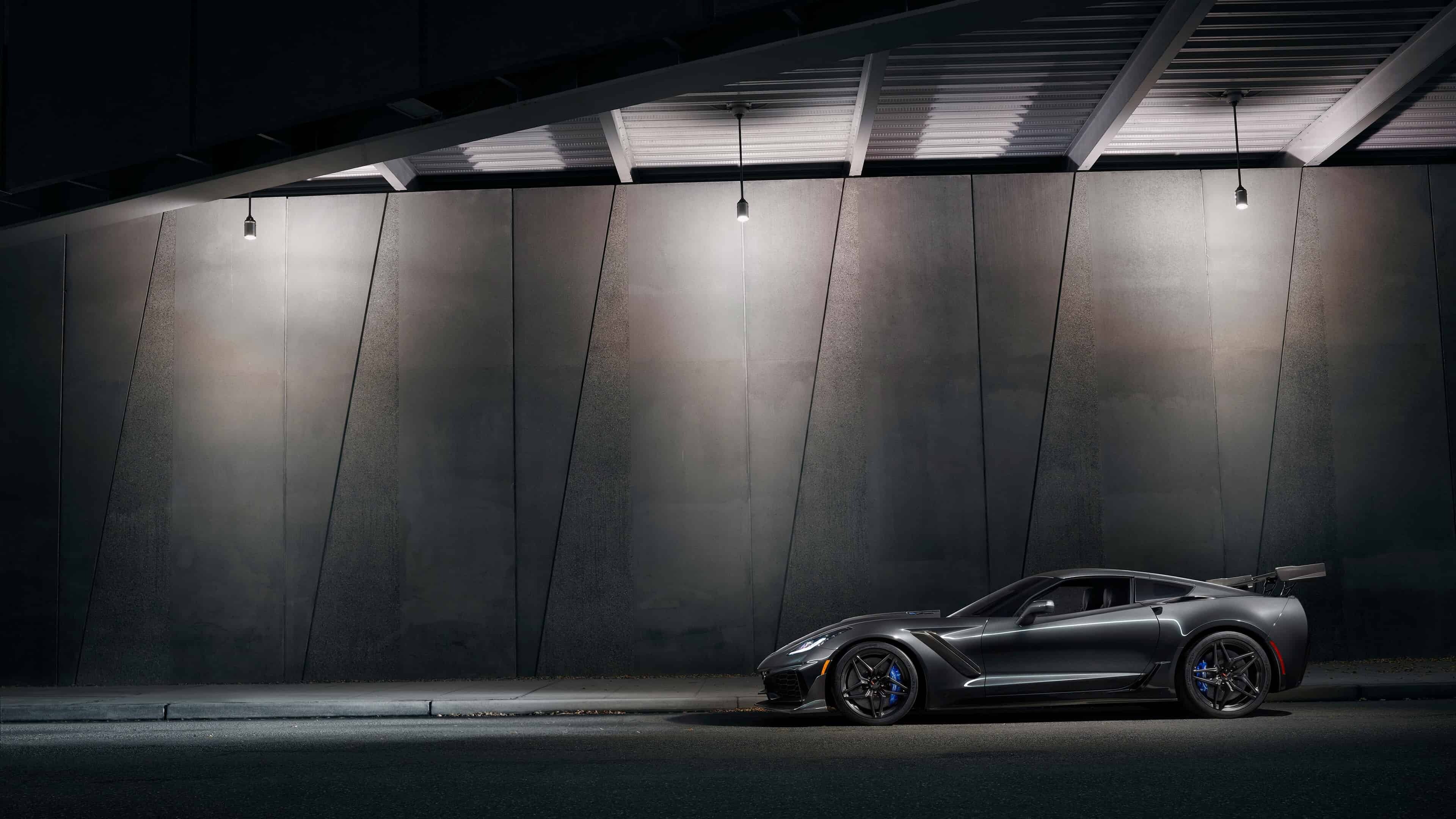 Chevrolet: The 2019 ZR1 is a supercar that advances Corvette’s performance legacy with the highest power, greatest track performance, and most advanced technology in its production history. 3840x2160 4K Wallpaper.