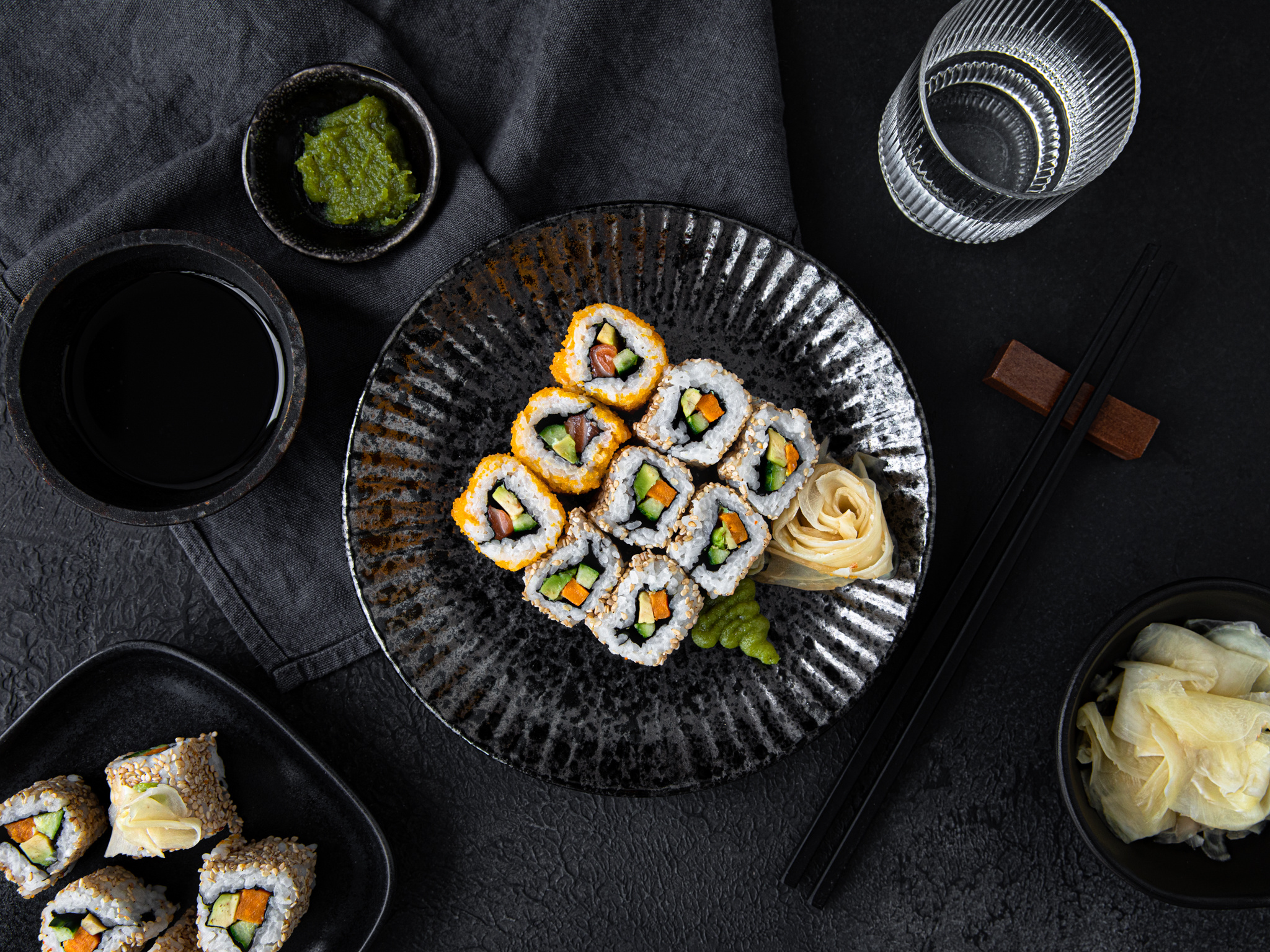 Sushi: Uramaki, Inside-Out Rolls, Eaten with three different types of condiments: wasabi, soy sauce, shoga. 2050x1540 HD Wallpaper.