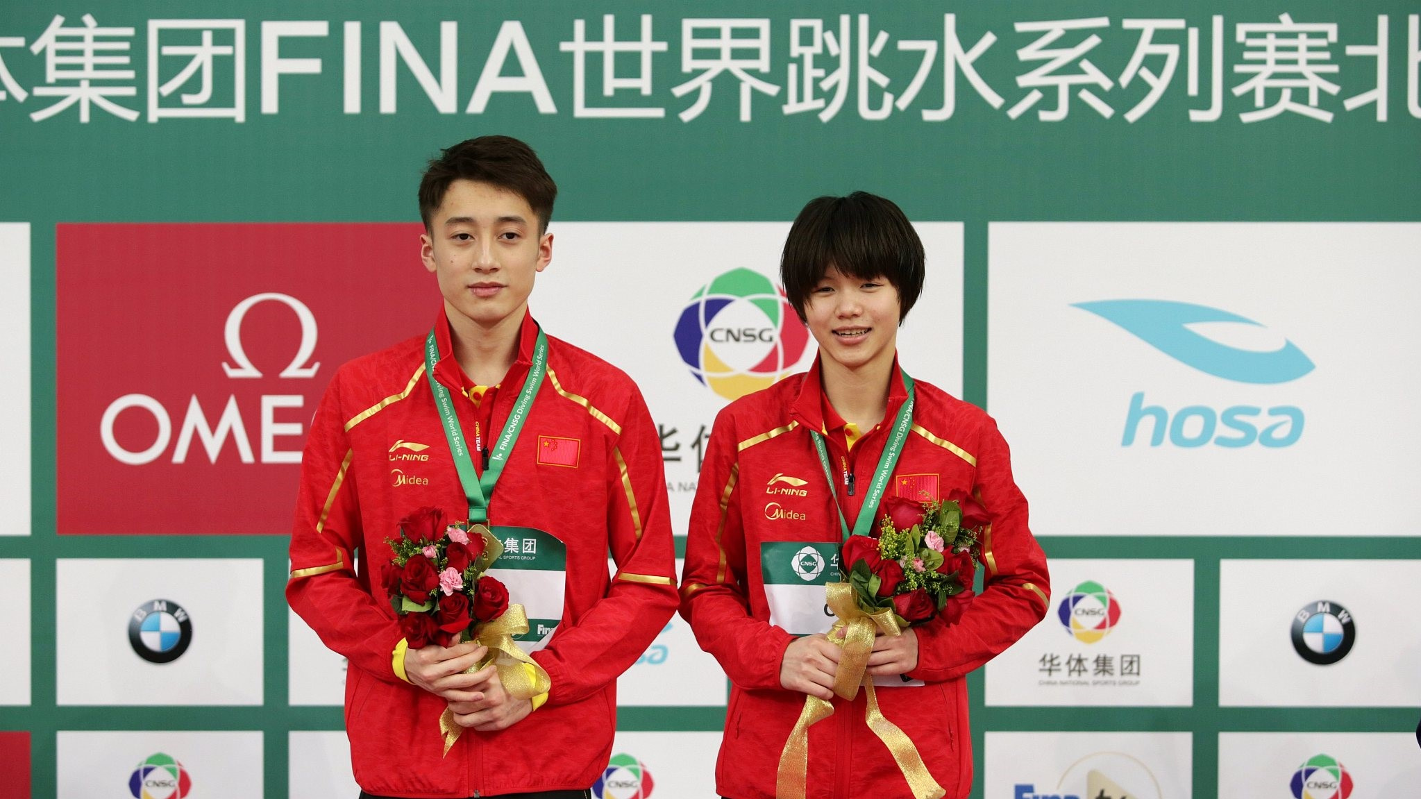 Lian Junjie, Diving gold medal, Summer Youth Olympics, Chinese victory, 2050x1160 HD Desktop