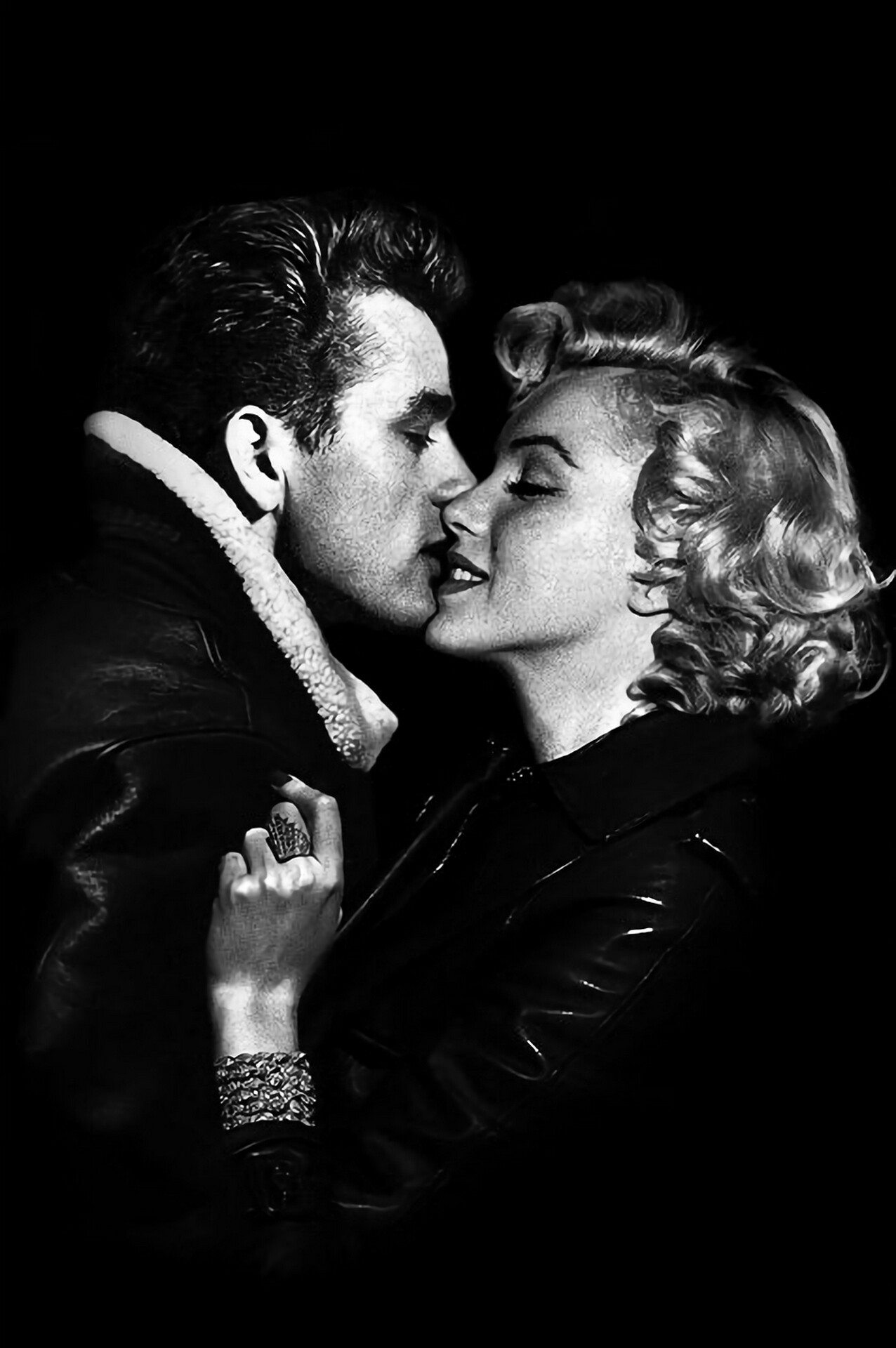 Marilyn Monroe, James Dean, Iconic legends, Hollywood glamour, 1280x1920 HD Handy