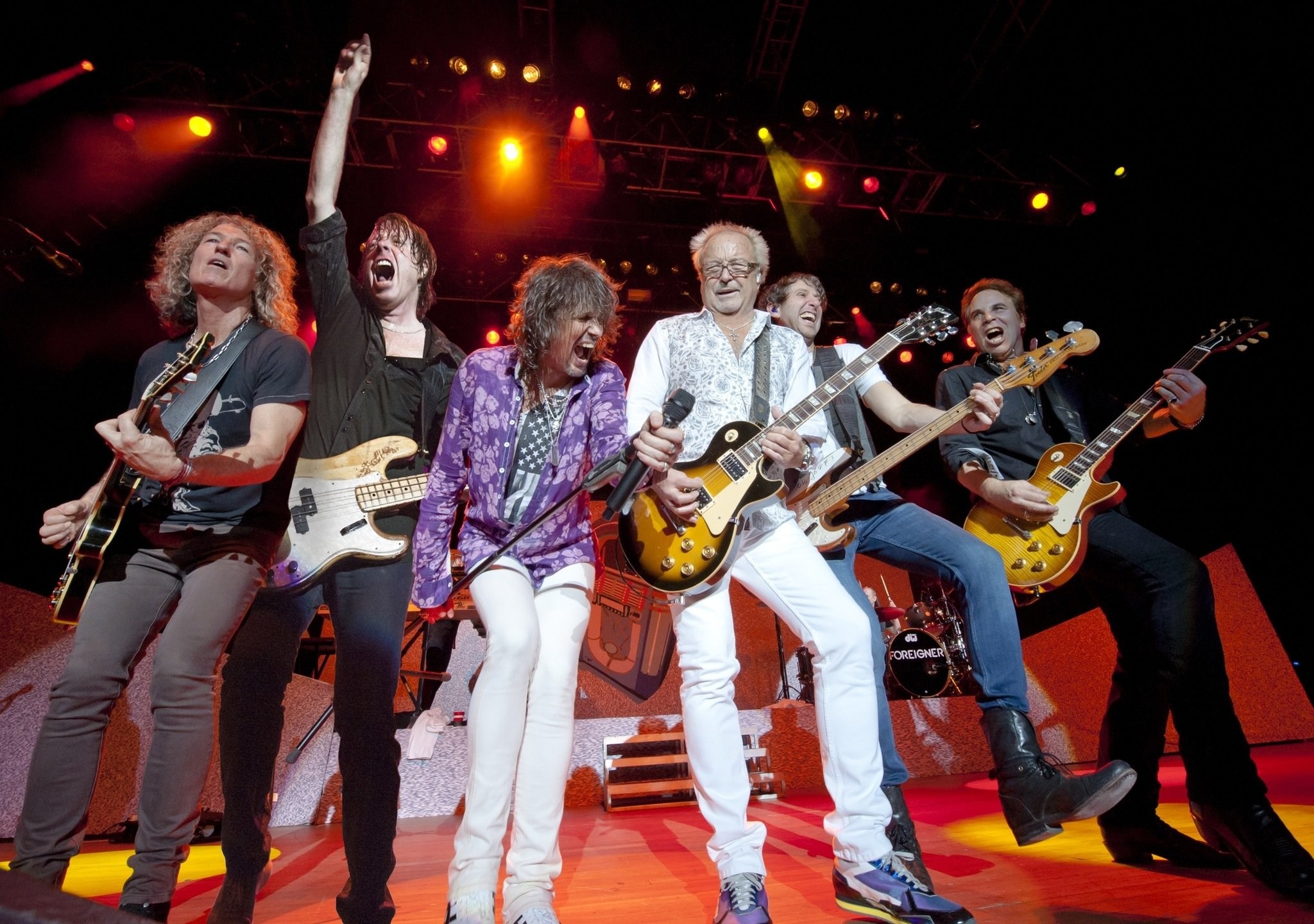 Foreigner band, Performance at the Big E, Exciting fair event, Live music, 2050x1440 HD Desktop