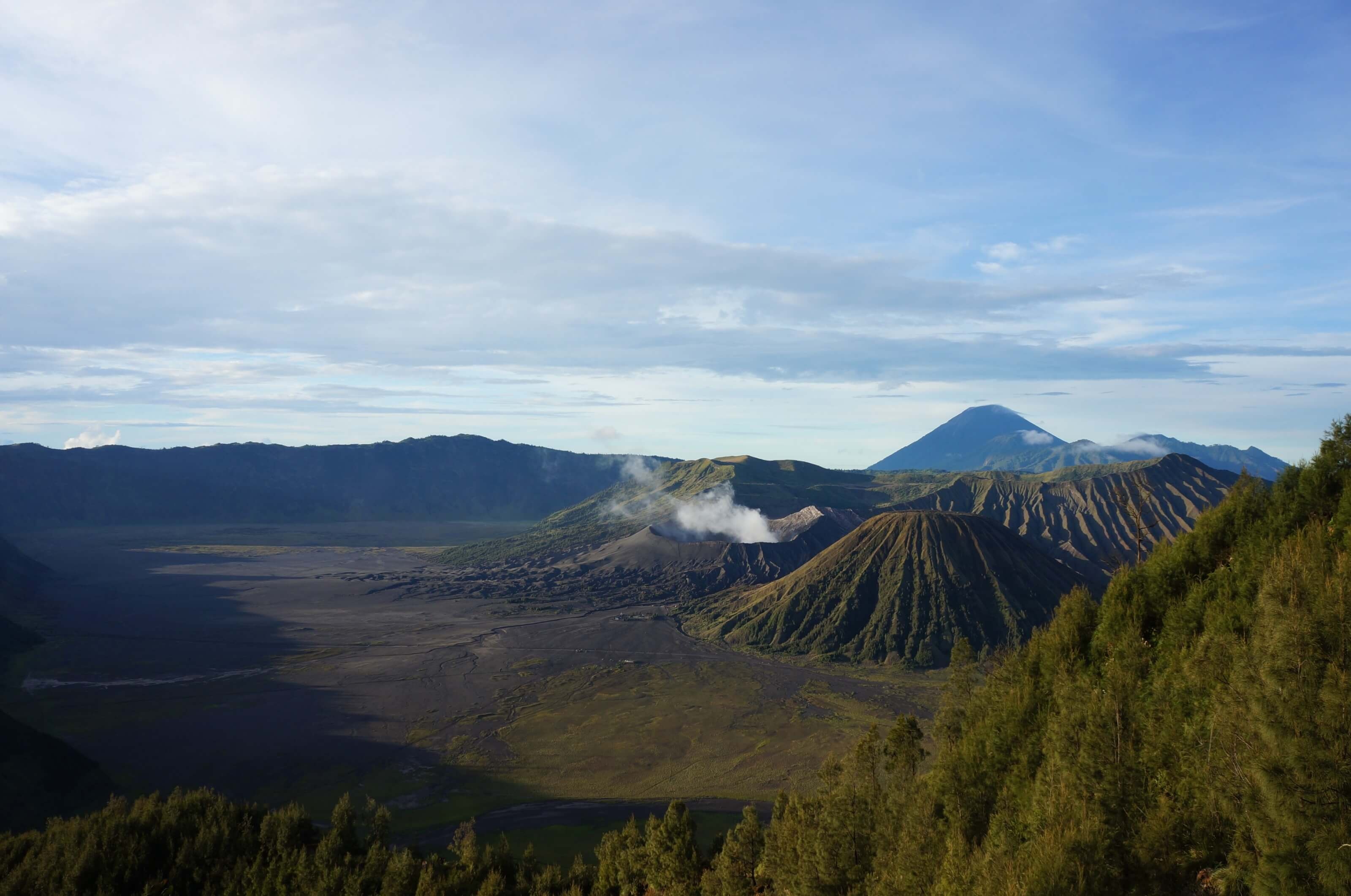 Mount Bromo, Java Island, Sunrise, Indonesia, 3200x2130 HD Desktop