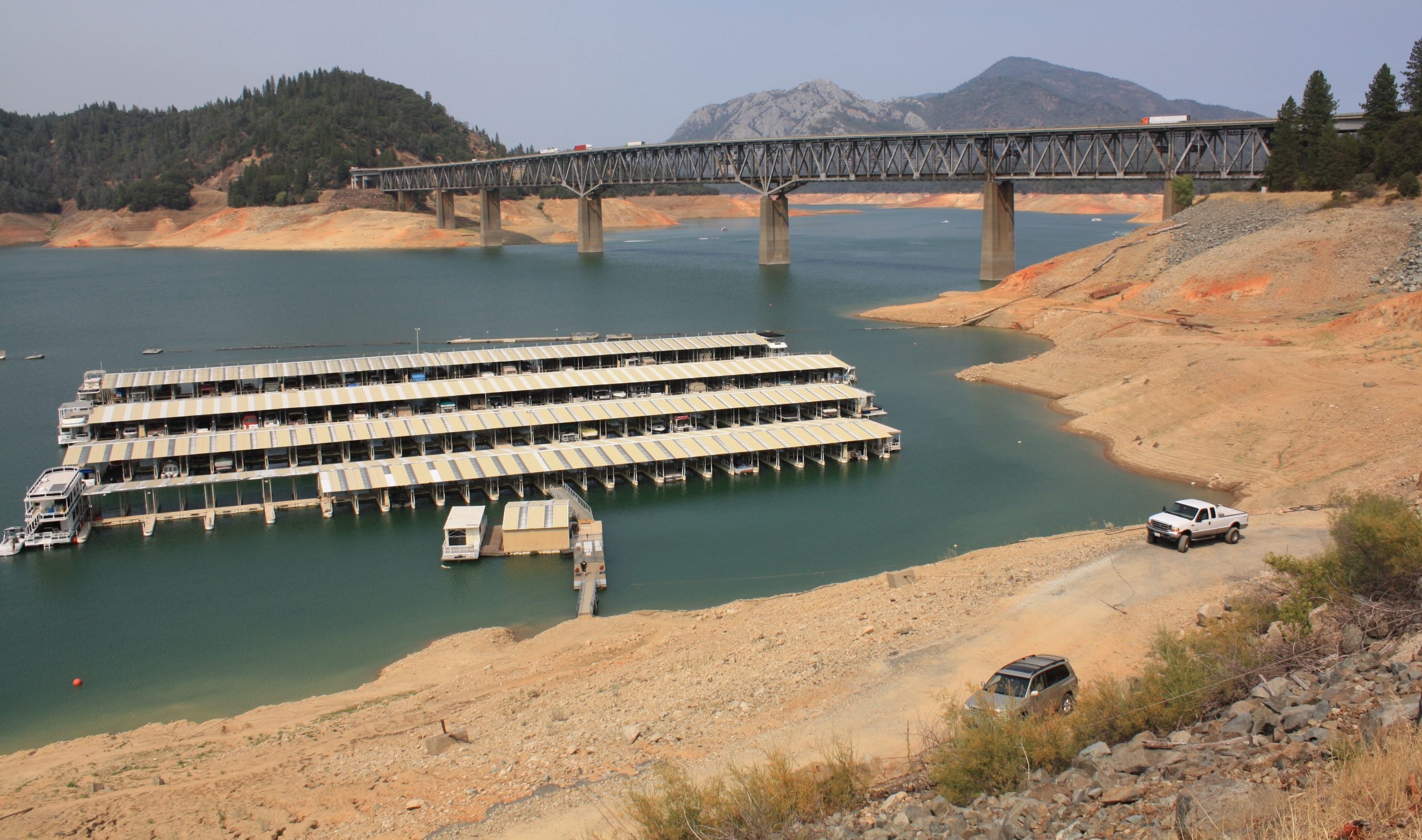 Shasta Lake, Water management, Drought resilience, Sustainable solutions, 2560x1520 HD Desktop