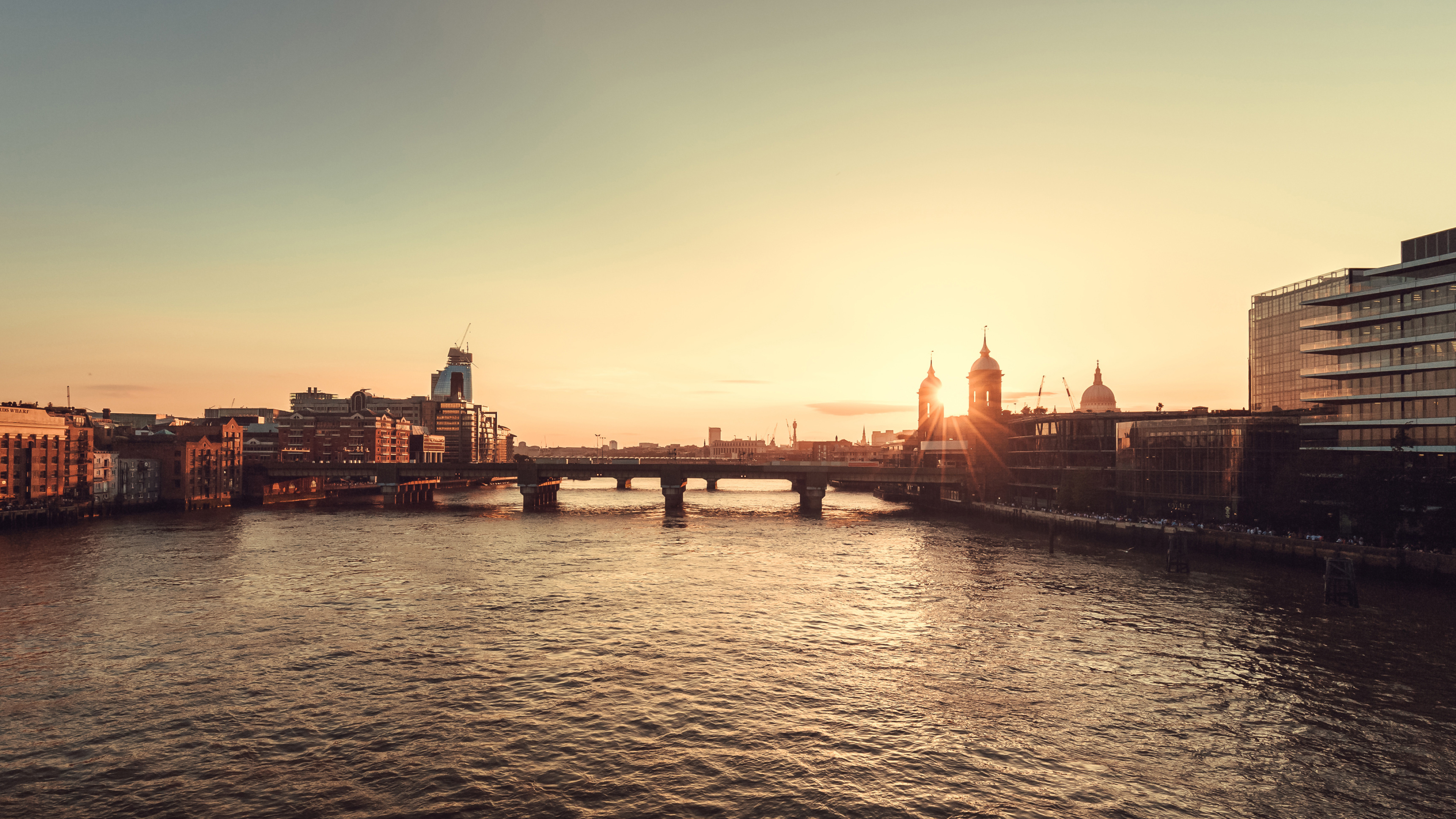 River Thames, London city, 3840x2160 4K Desktop