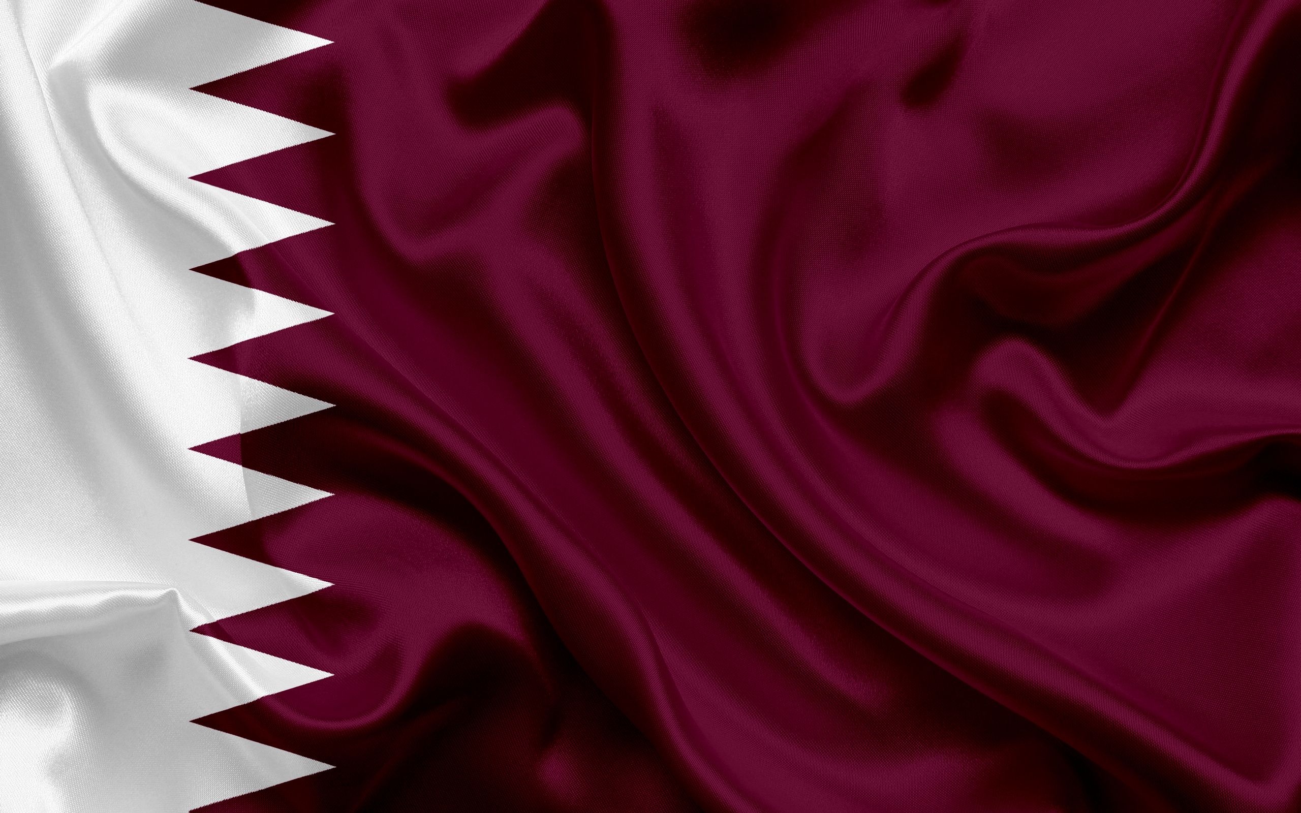Qatar flag wallpapers, National pride, Patriotic backgrounds, Flag symbolism, 2560x1600 HD Desktop