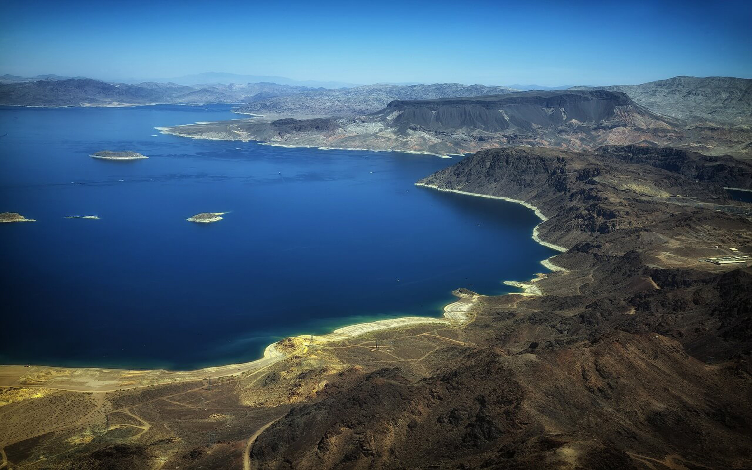 View of Lake Mead from the air, 2560x1600 HD Desktop