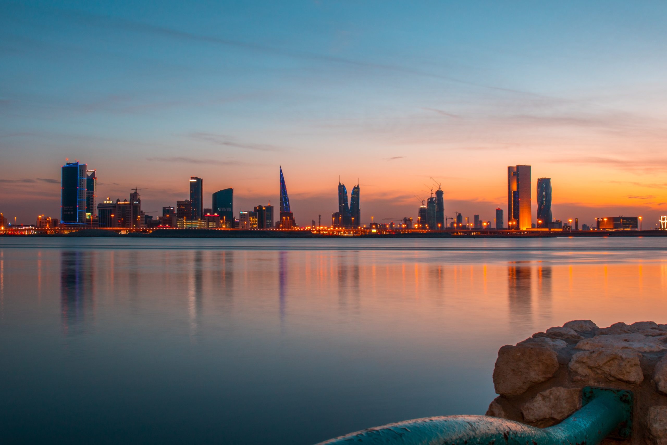 Bahrain, Vision of humanity, Peaceful, 2560x1710 HD Desktop