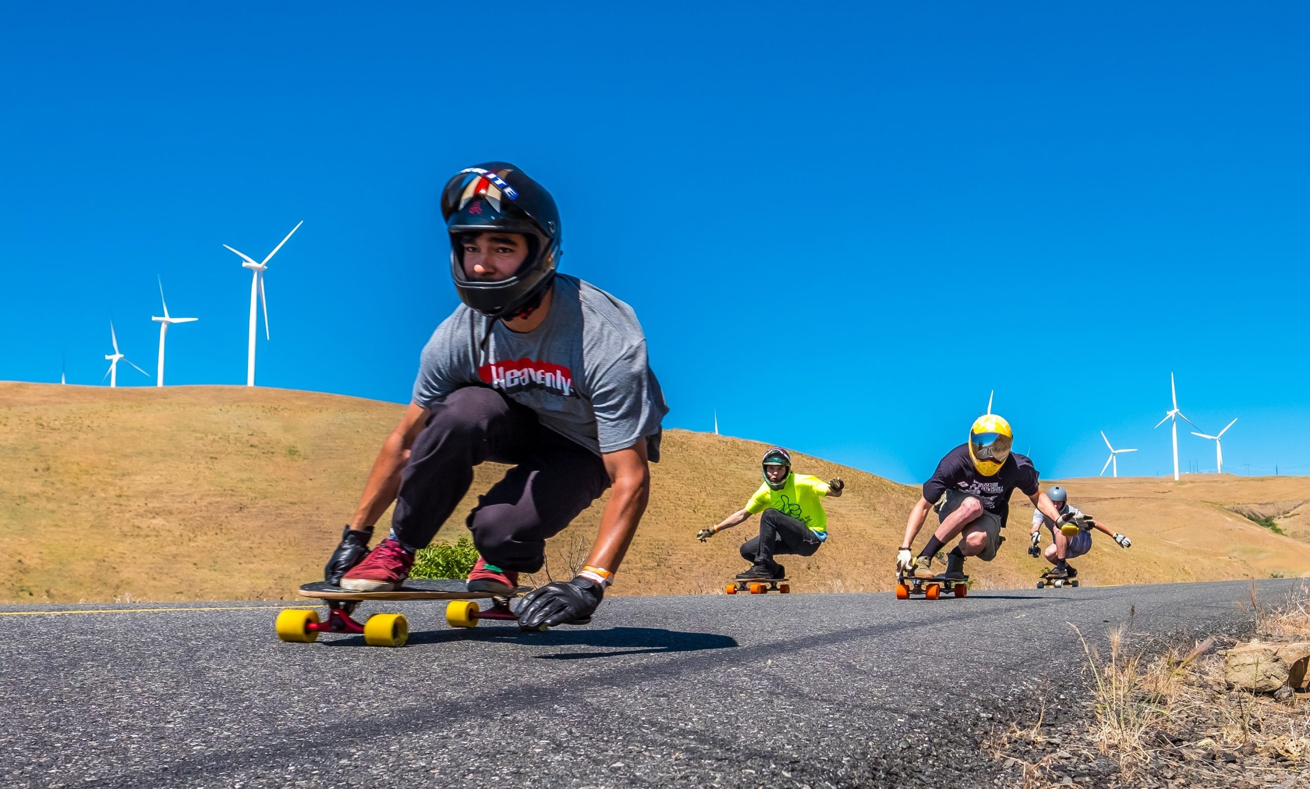 Longboarding: Freestyle skateboarding, The Adrenalina Skateboard Marathon in San Diego, California. 2560x1550 HD Wallpaper.