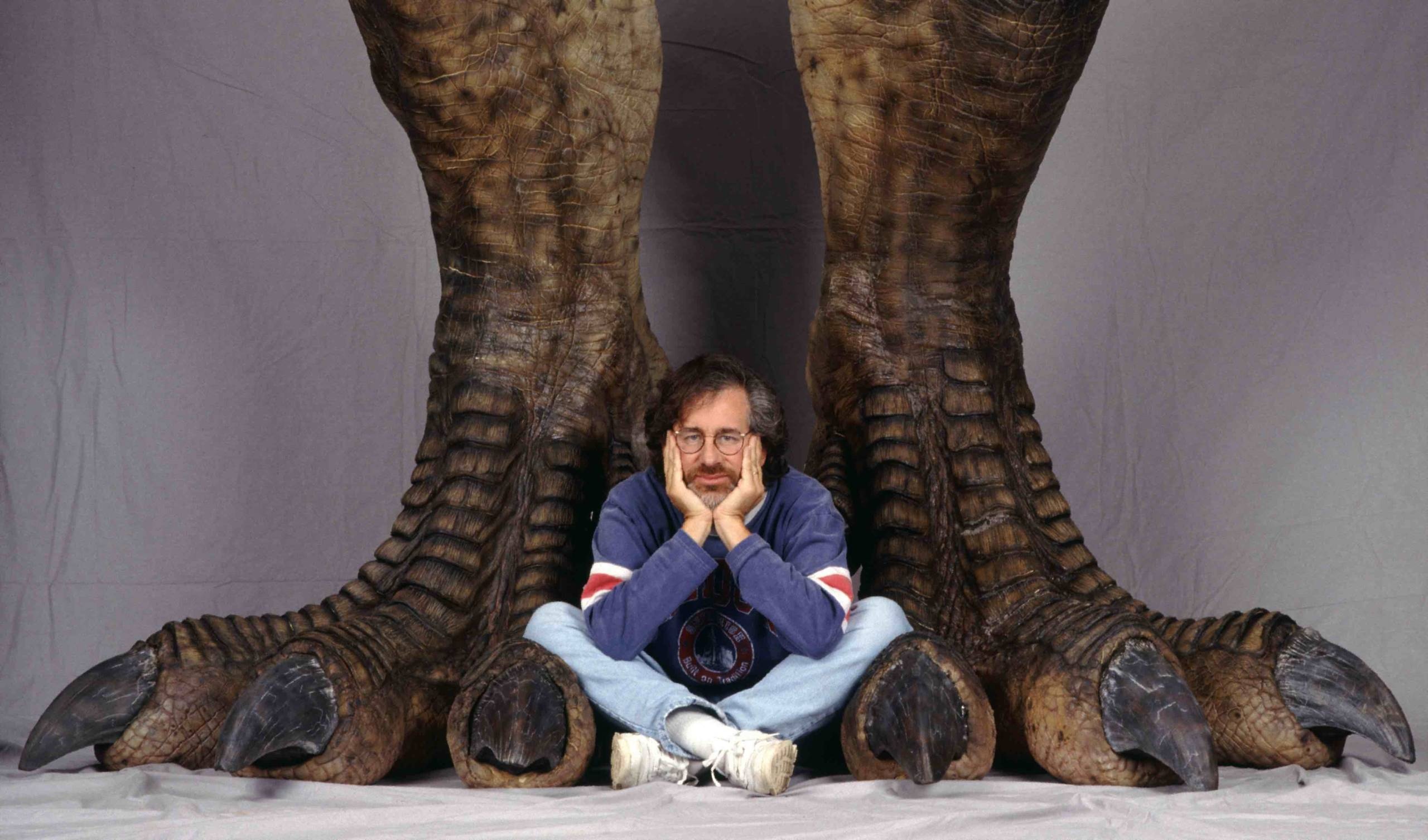 Steven Spielberg, Happy birthday, Celebrating the wunderkind filmmaker, 2560x1510 HD Desktop