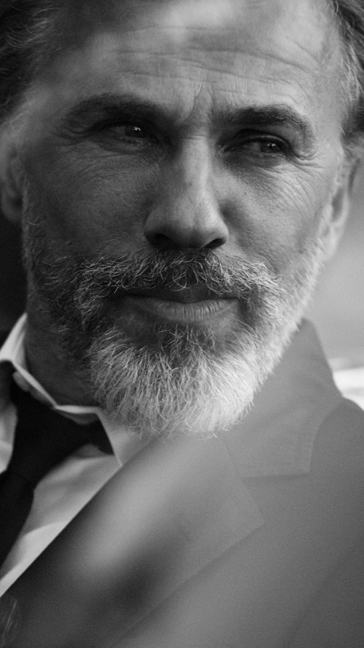 Christoph Waltz, Screen beauty, Iconic face, Distinguished actor, 1250x2210 HD Handy
