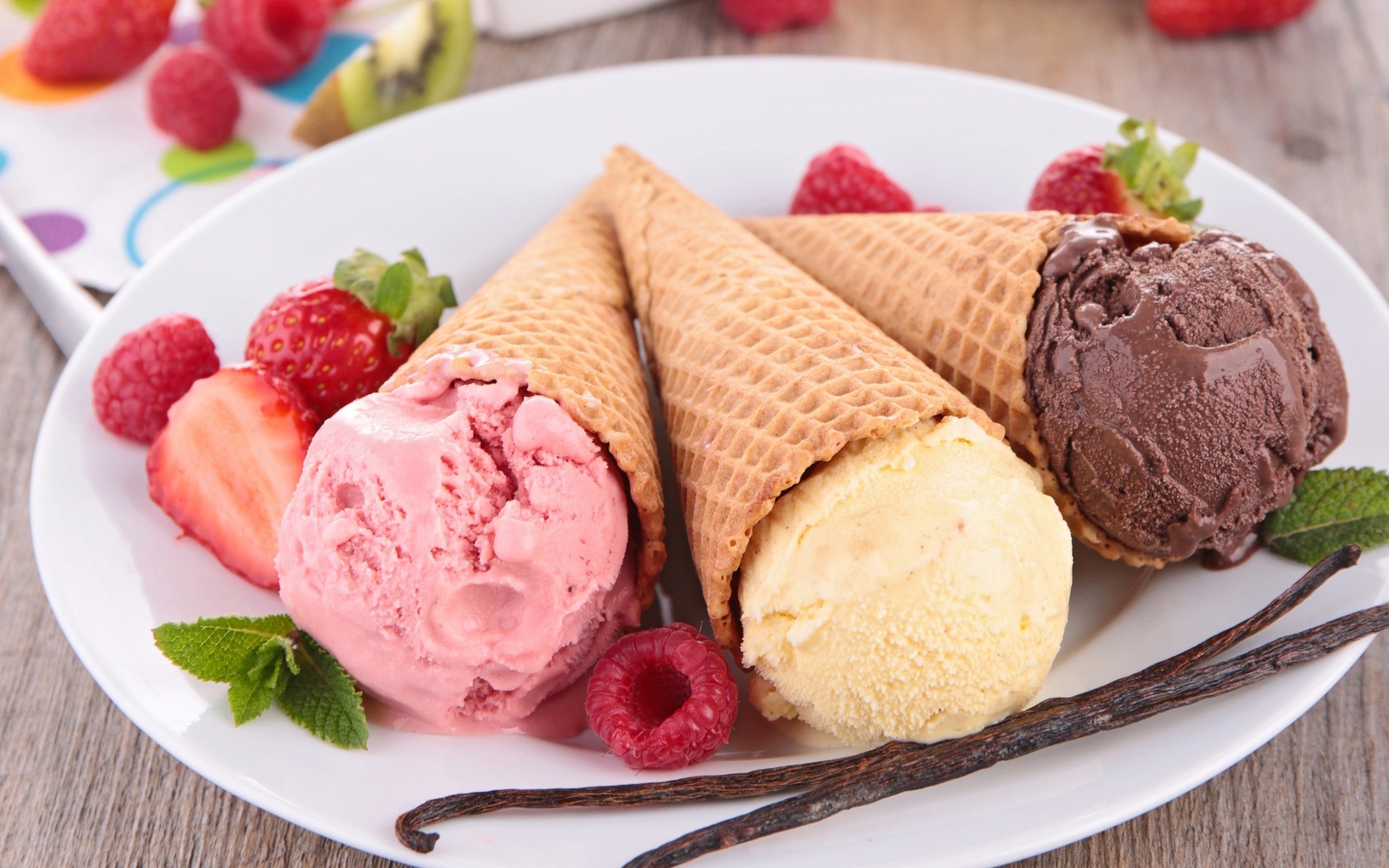 Ice cream wallpapers, Scrumptious treat, Sweet cravings, Yummy delight, 2560x1600 HD Desktop