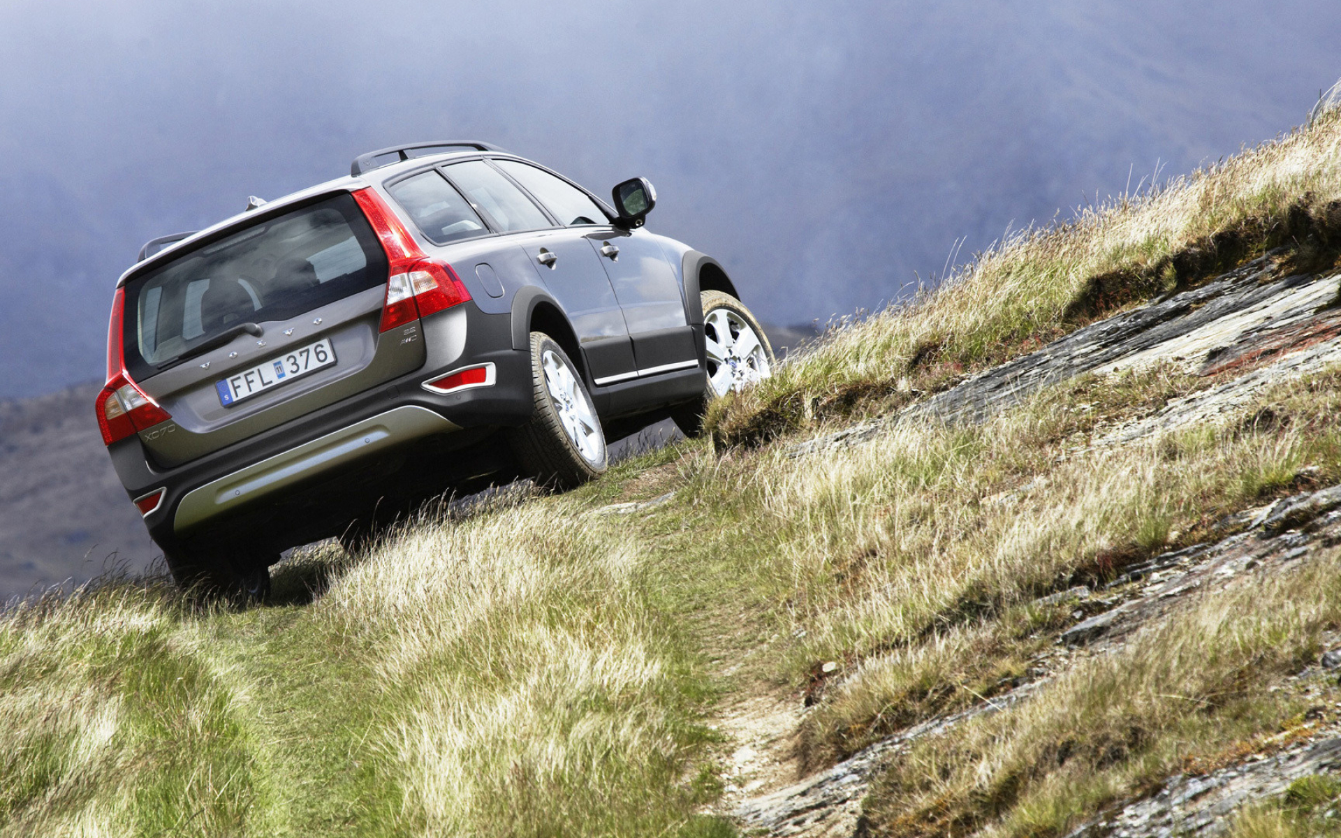Volvo XC60, Hill path adventure, Off-road capabilities, Unmatched reliability, 1920x1200 HD Desktop
