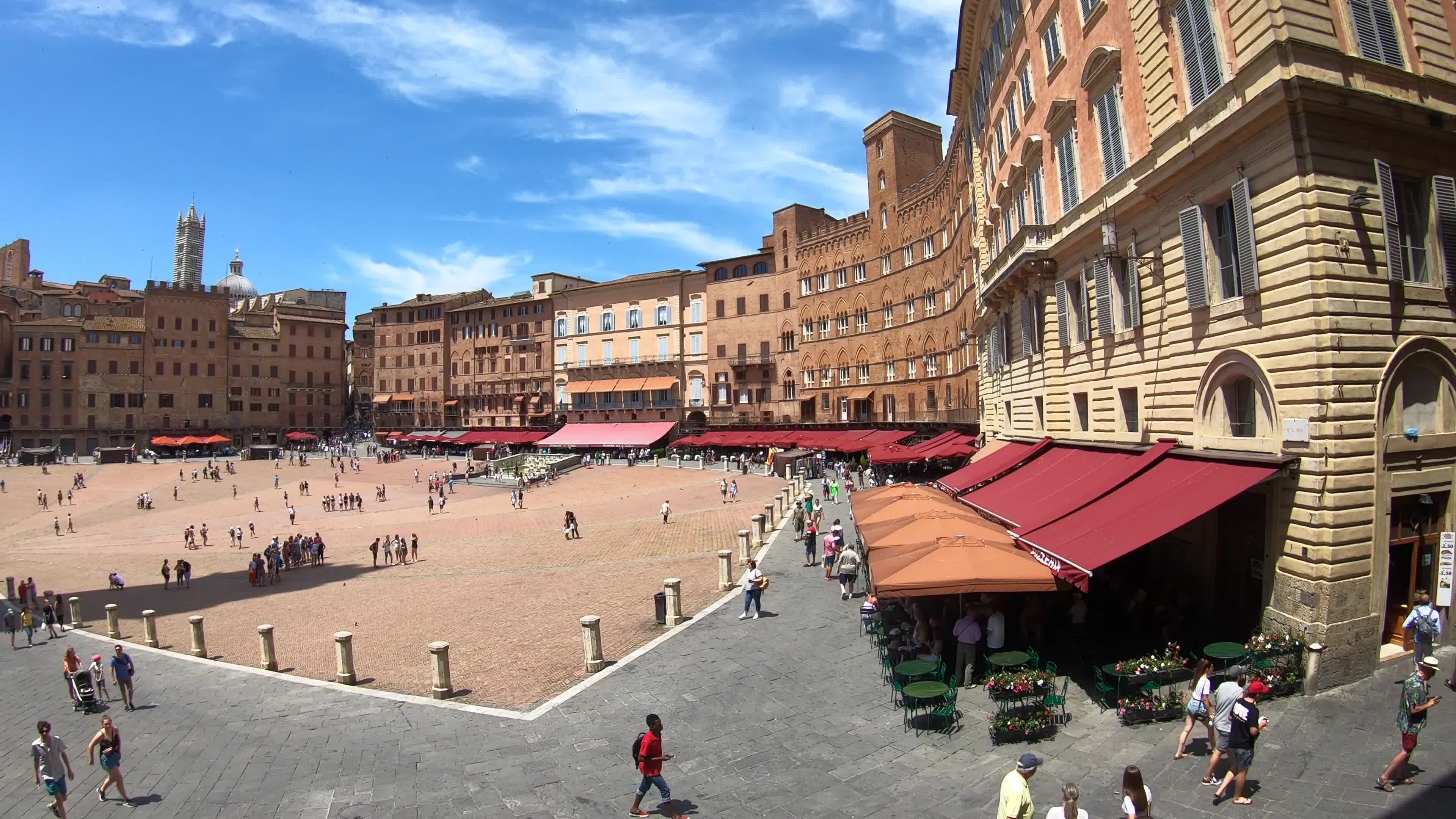 Luftaufnahme der Piazza del Campo und des Torre del Mangia in Siena, 3840x2160 4K Desktop
