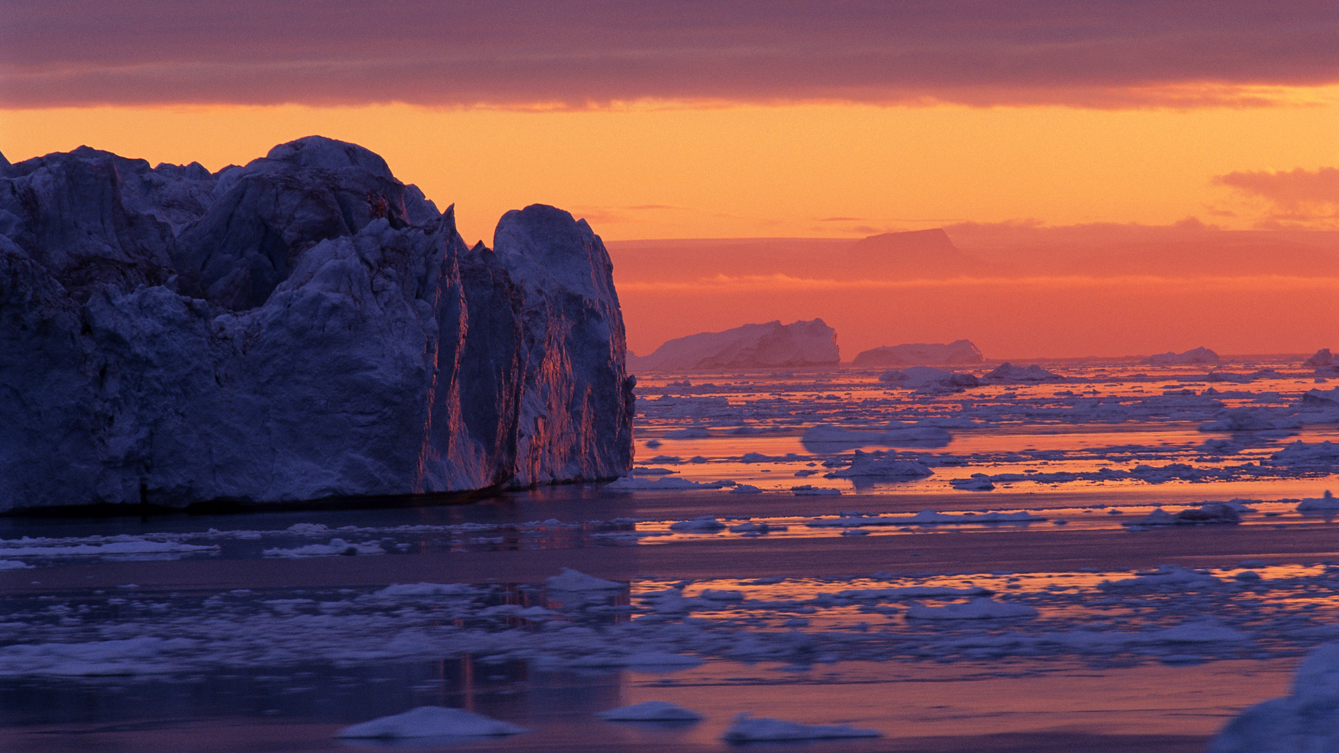 Greenland: Icebergs, Disko Bay, The island was recolonized by Denmark in 1721. 1920x1080 Full HD Wallpaper.