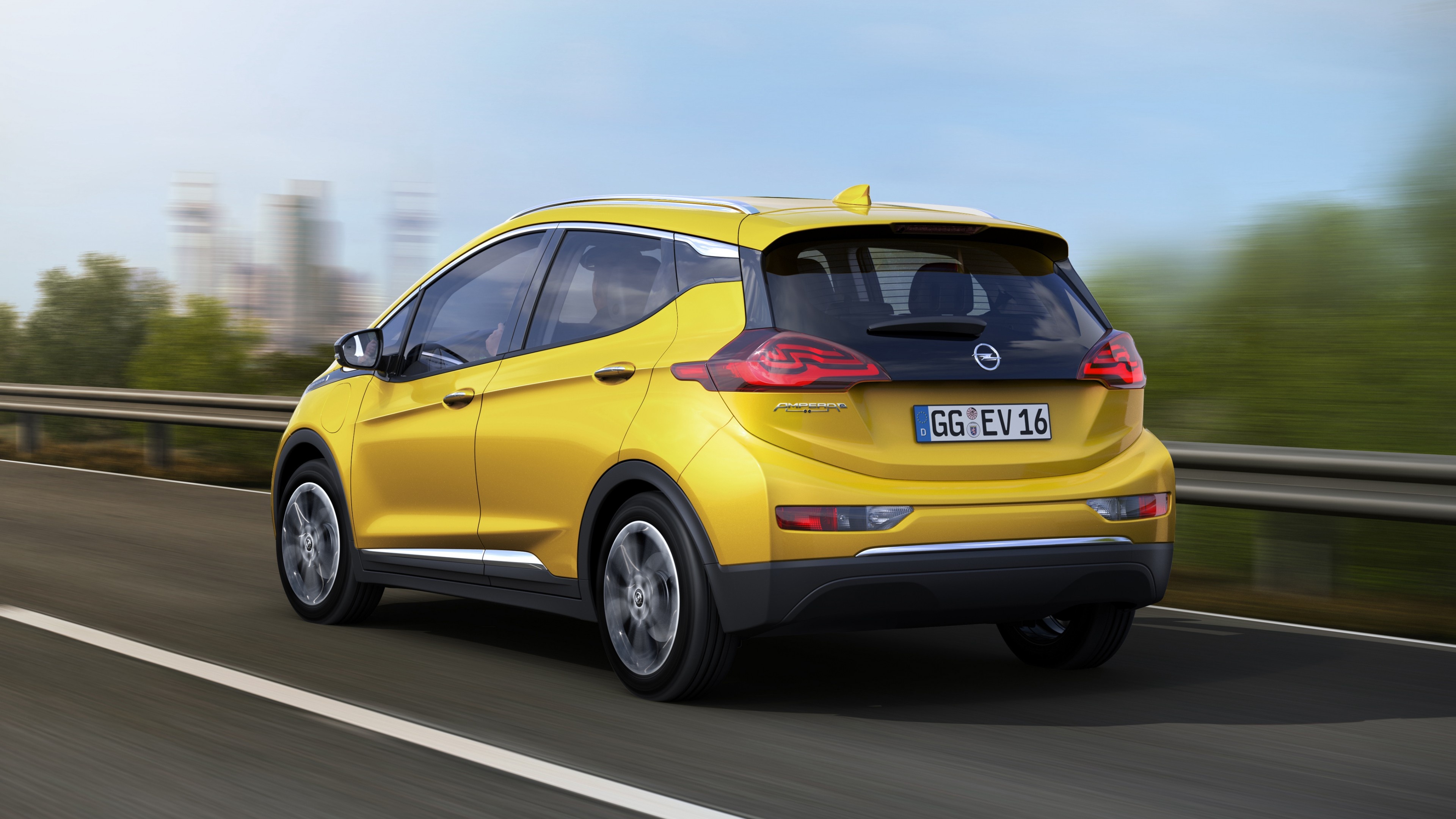 Opel Ampera, Geneva Motor Show, Electric cars, Yellow, 3840x2160 4K Desktop