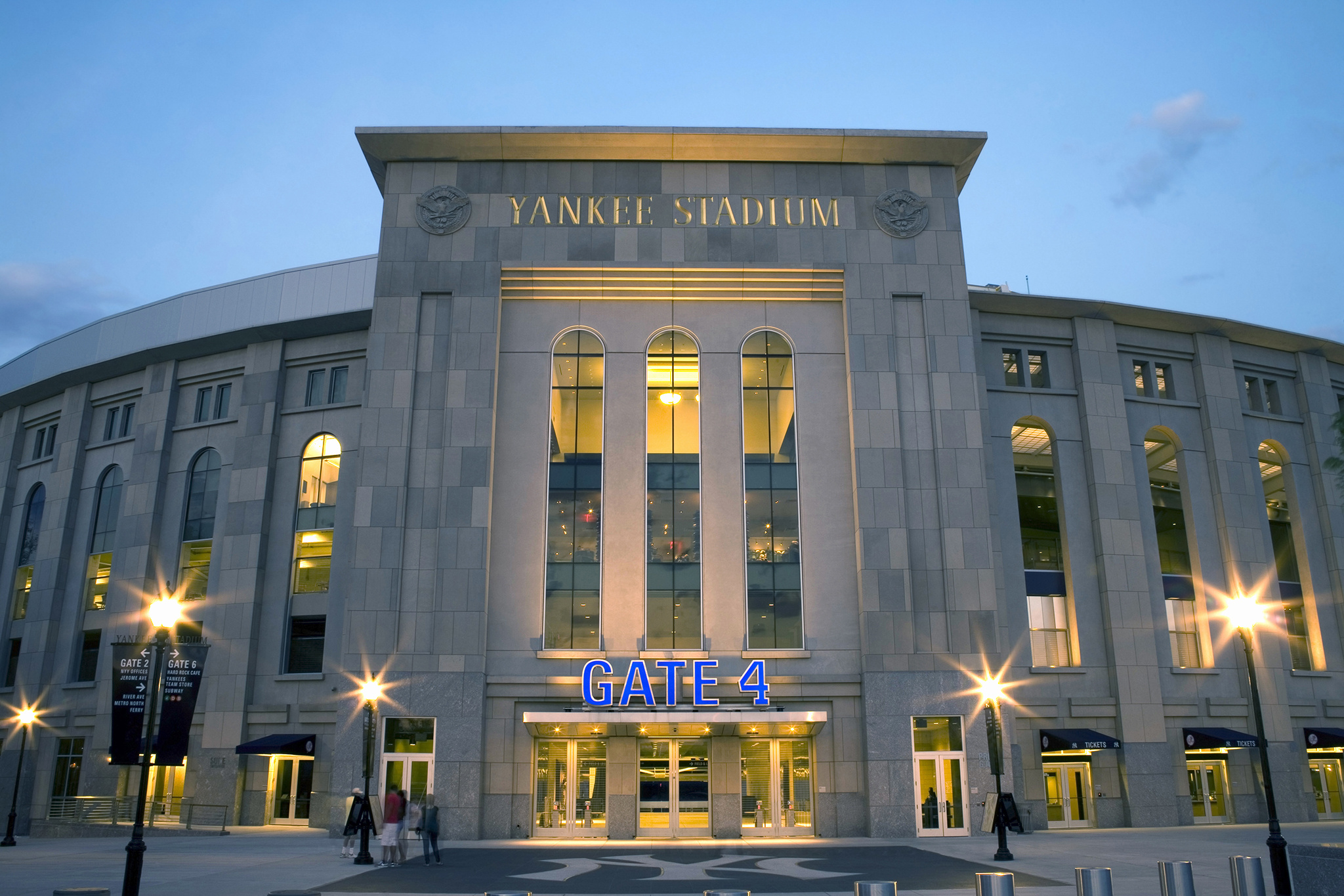 Yankee Stadium, The Bronx icons, Architectural prominence, Expanded horizons, Historic venue, 2050x1370 HD Desktop