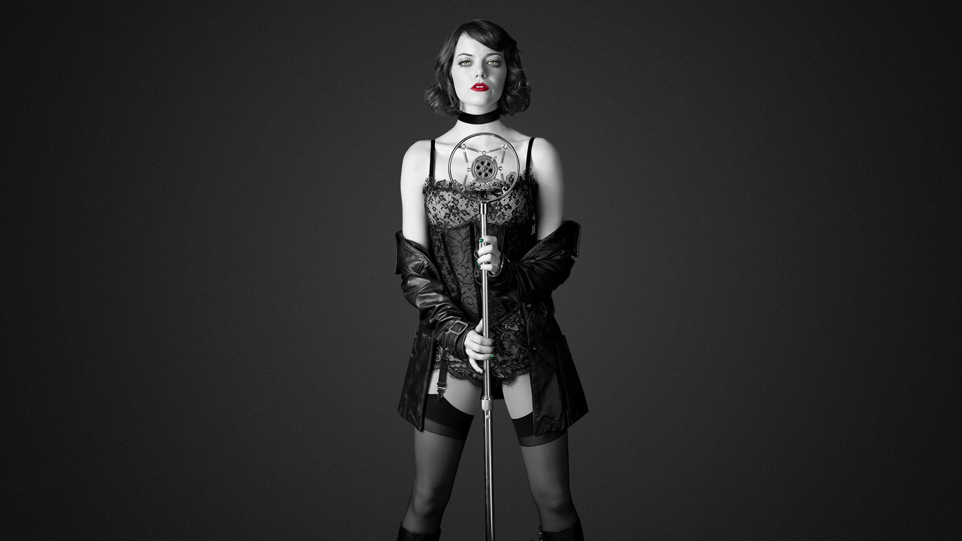 Cabaret: Emma Stone, Monochrome, Burlesque, A floor show of dancing and singing. 1920x1080 Full HD Background.