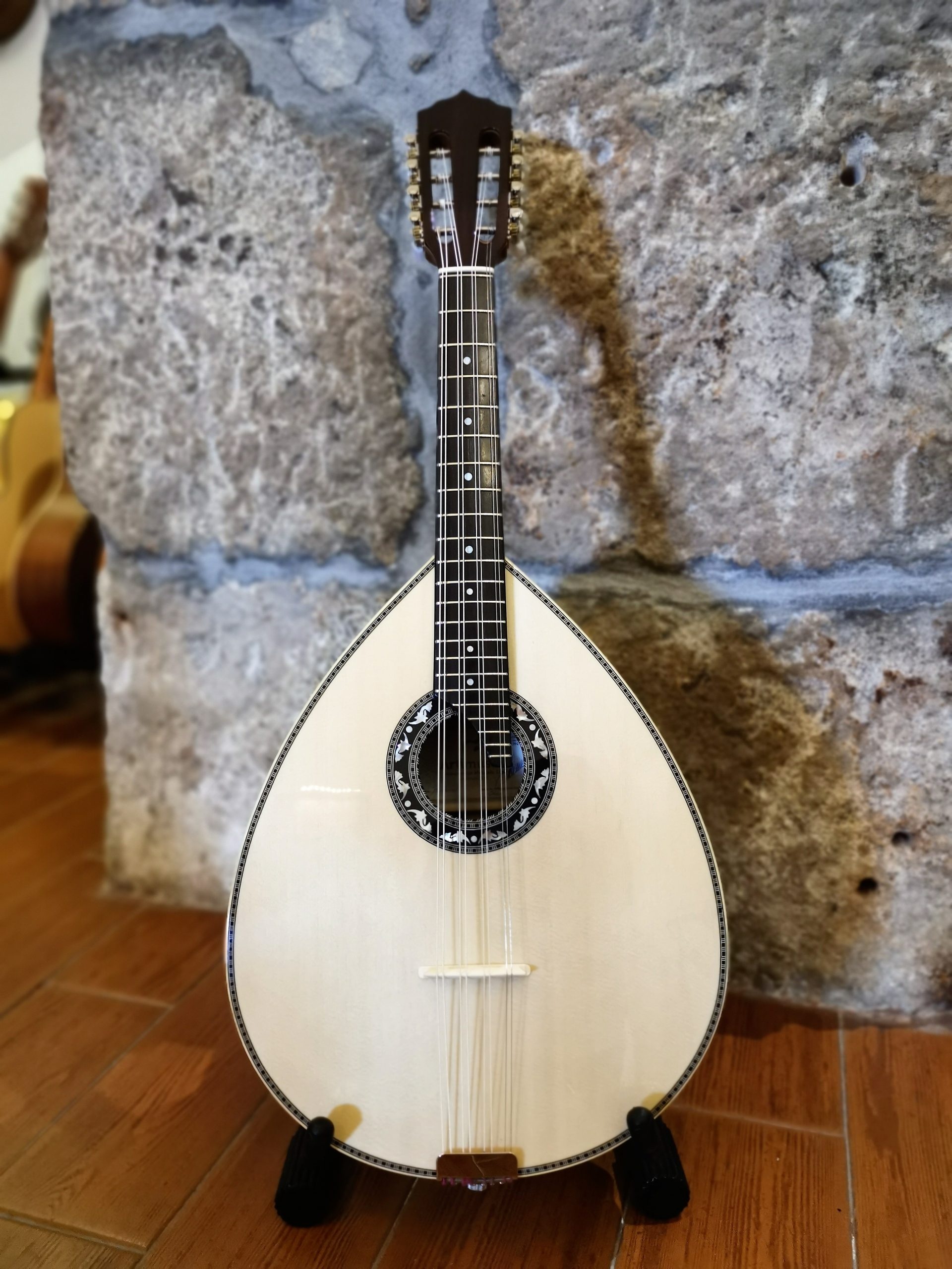 Mandola: Alto Mandola, Also Rendered As Mandora, Minstrel's Instrument, Folk Music. 1920x2560 HD Background.