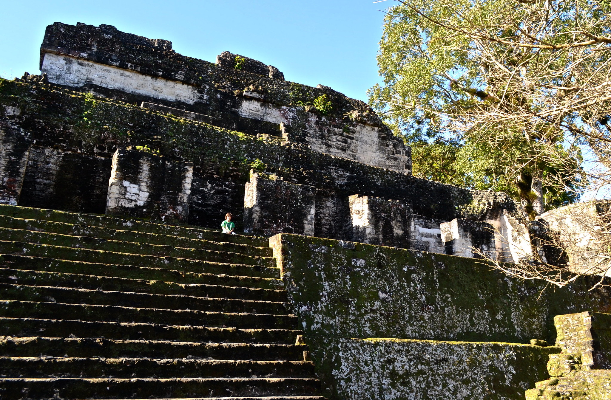 Die größte Ruine in Tikal, 2050x1350 HD Desktop