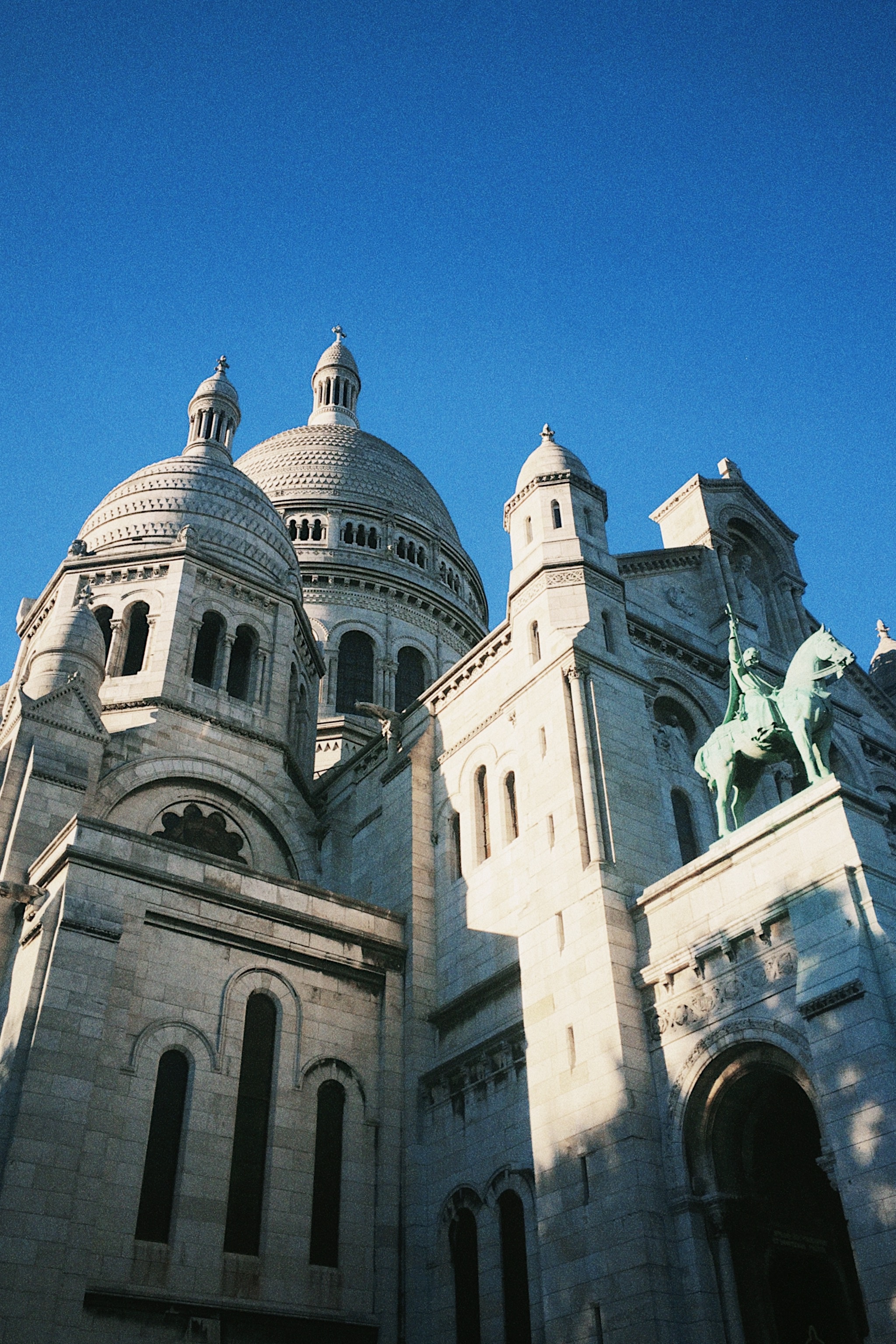 Sacred Heart Basilica, Paris Travels, Royalty-free photos, Pexels stock, 2050x3080 HD Handy