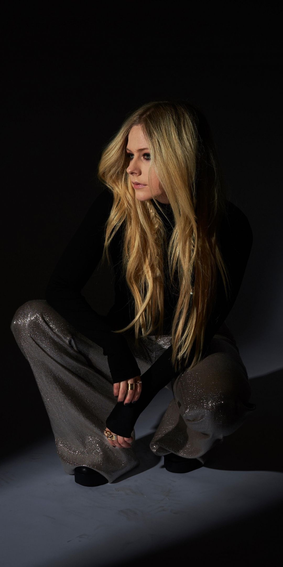 Avril Lavigne Wallpaper - Markotop 1080x2160