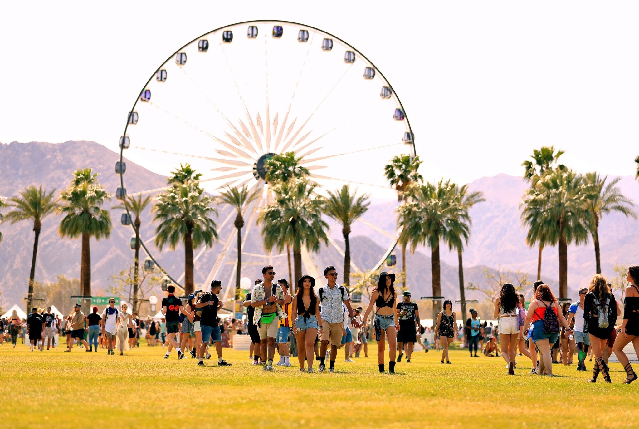 Coachella 2022, Ticket sales, How to get tickets, Limited availability, 2050x1380 HD Desktop