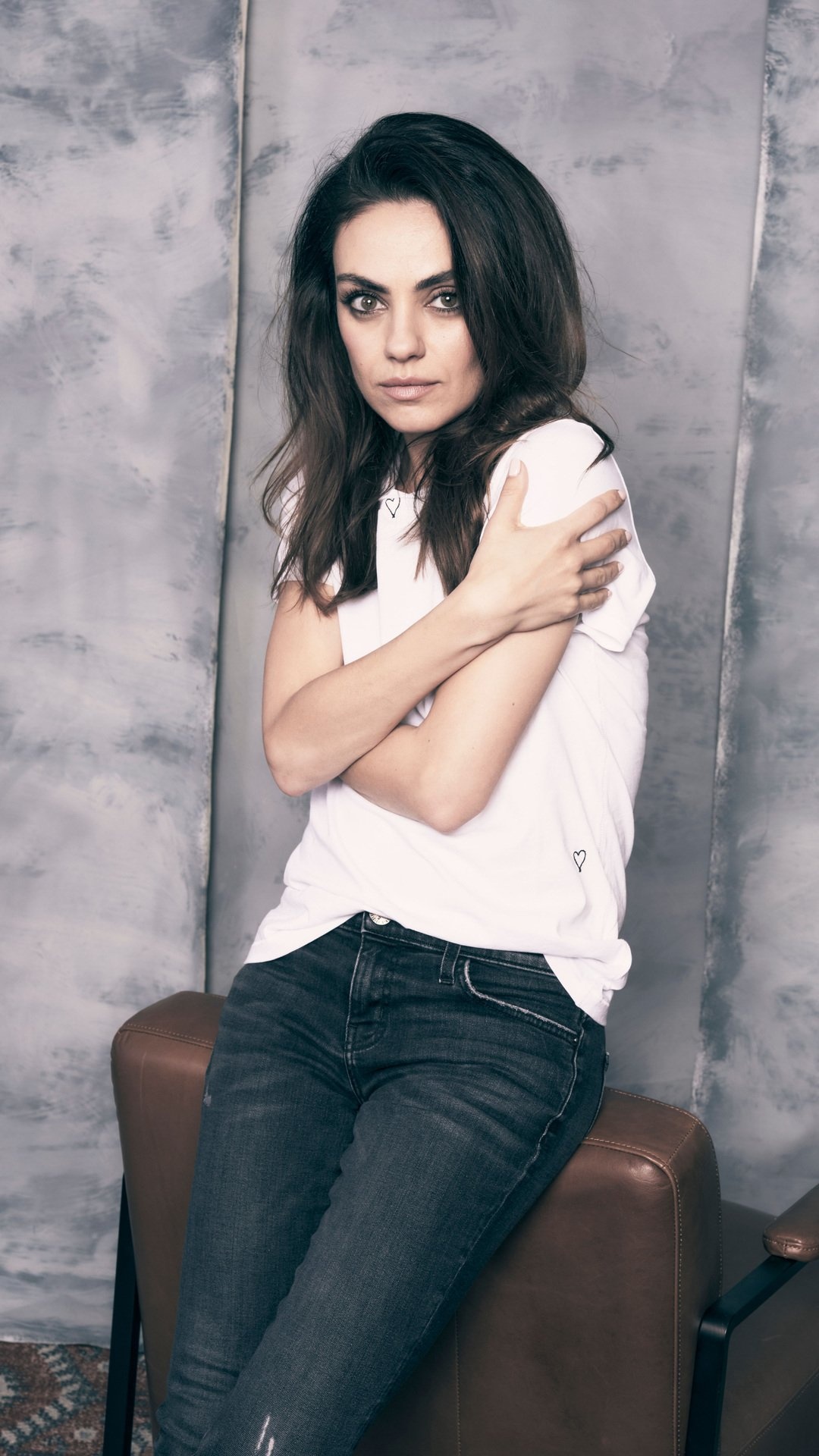 Mila Kunis, Celebrity, 1080x1920 Full HD Handy