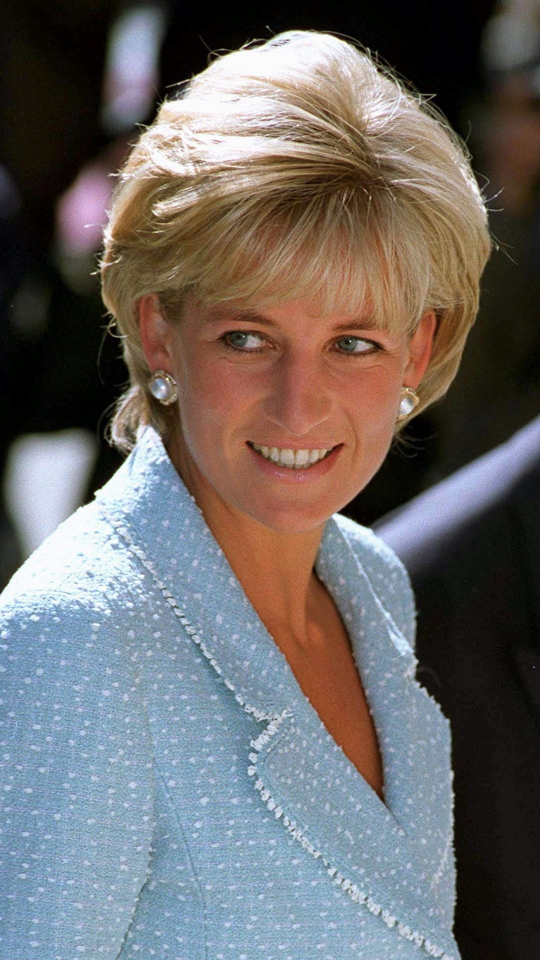 Princess Diana: The daughter of Earl John Spencer, and Frances Shand Kydd. 1080x1920 Full HD Wallpaper.