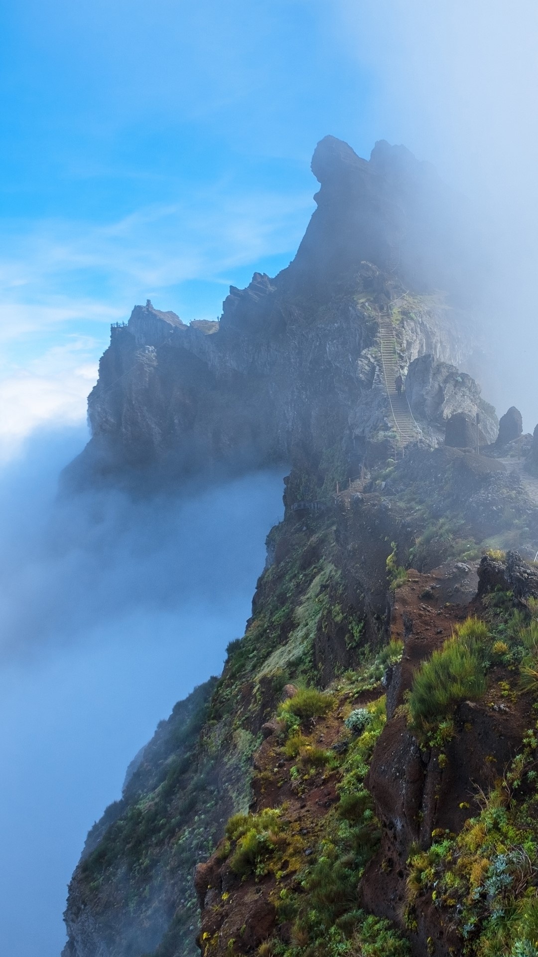 Madeira travels, Mountain trails, Above the clouds, Sunny afternoon, 1080x1920 Full HD Handy