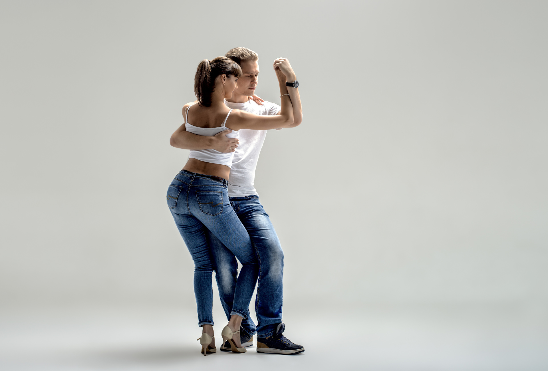 Bachata: Dance styled with a fluid and seductive sway of the hips, Dance school. 1920x1300 HD Background.