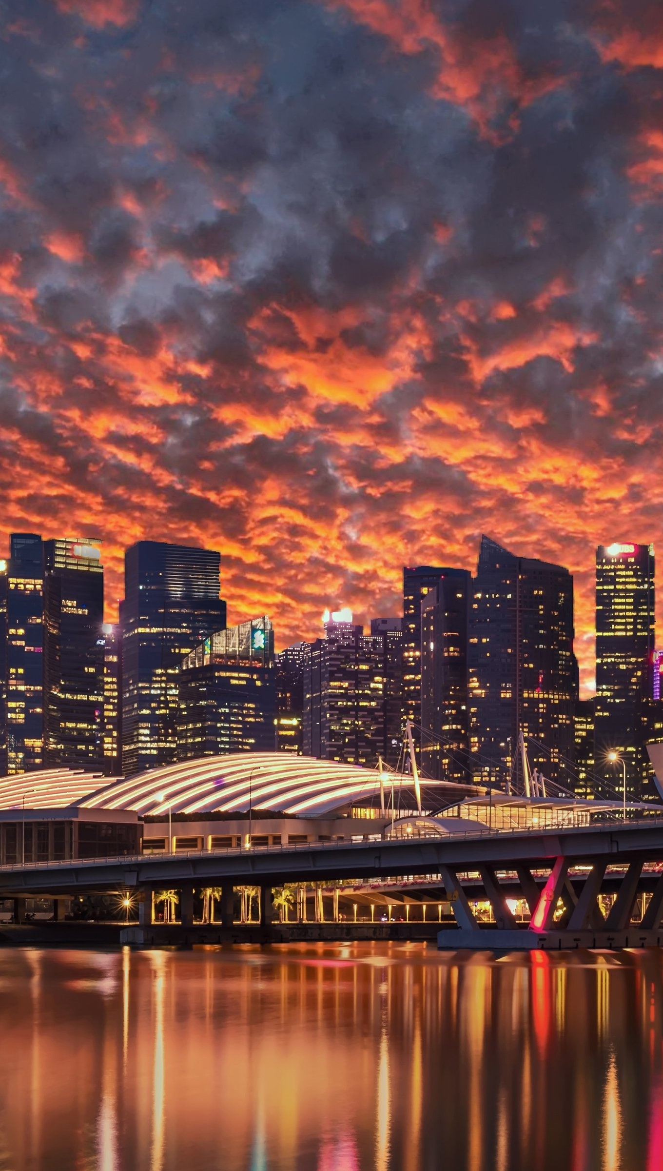 Singapore Skyline, Marina Bay skyscraper, 4K Ultra HD, Majestic views, 1360x2400 HD Phone