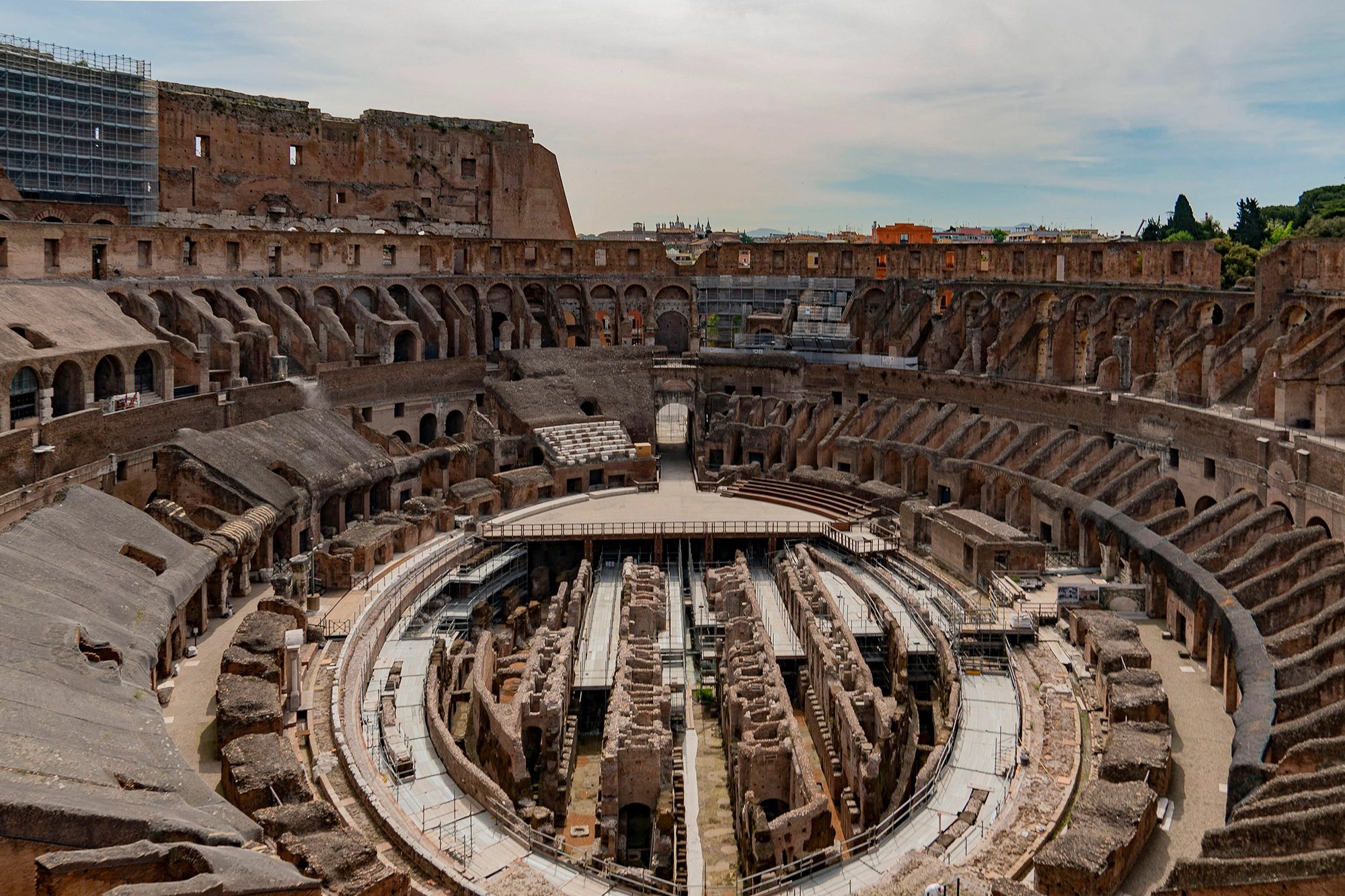 Rome's Colosseum, High Tech, Retractable Floor, 2000x1340 HD Desktop