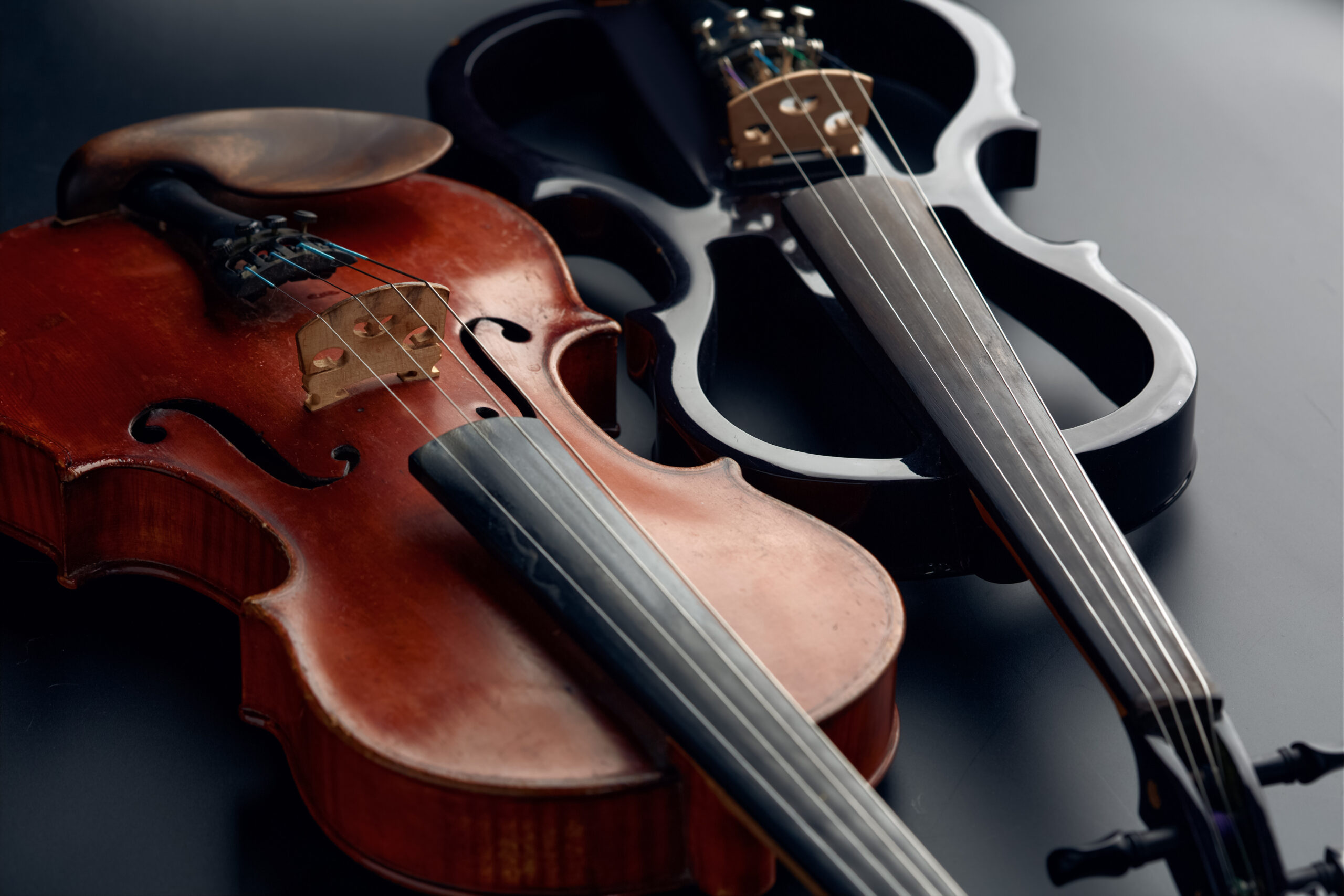 Viola: The Сlassic Wooden Model And Its Descendant, Electrical Fiddle. 2560x1710 HD Background.